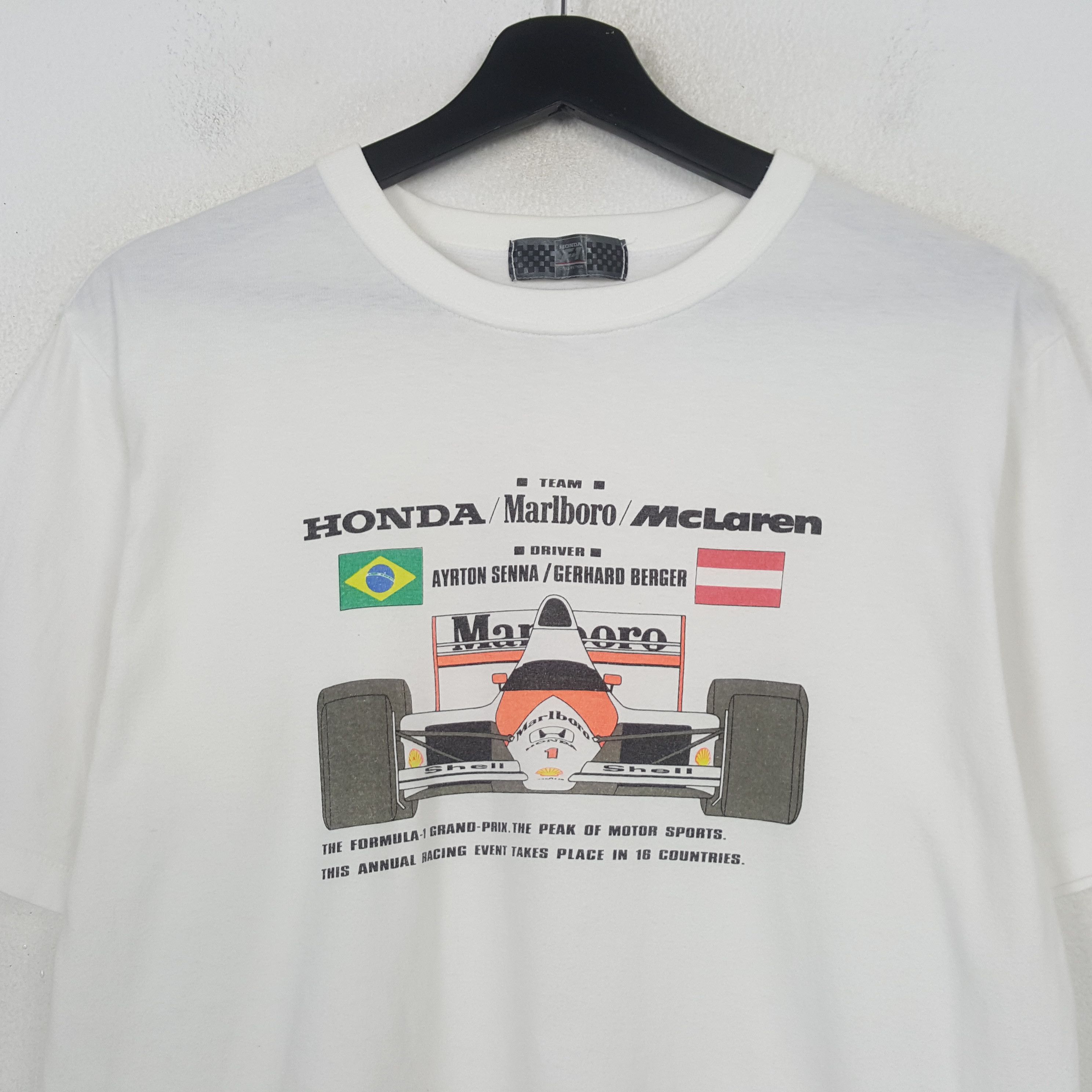 Honda Honda Marlboro McLaren Formula One F1 Racing Tshirt C301N16 Size US M / EU 48-50 / 2 - 2 Thumbnail