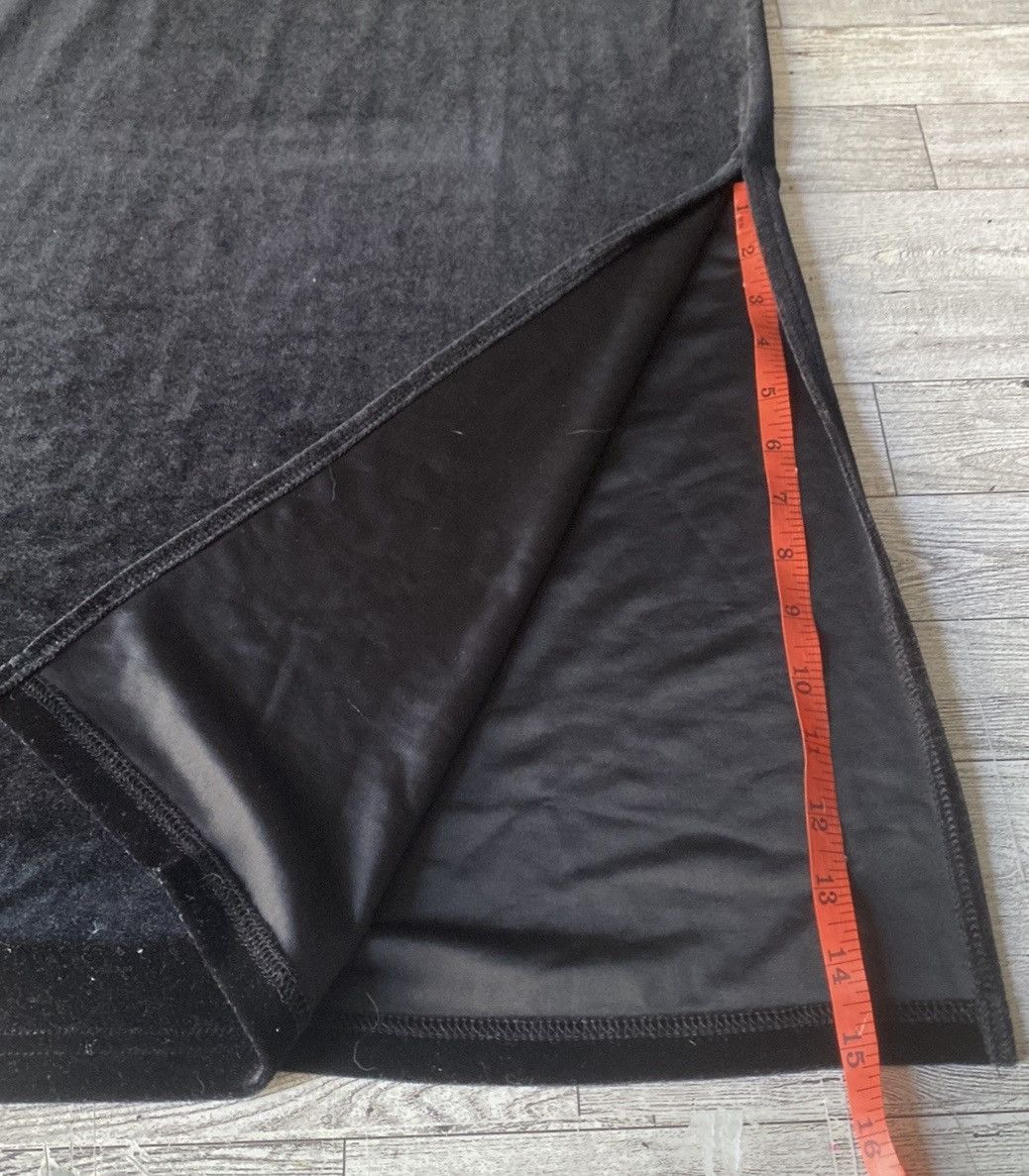 Vintage Islander, Vintage, Basic, Black Velvet, Midi/Maxi Skirt Size 30" / US 8 / IT 44 - 7 Thumbnail