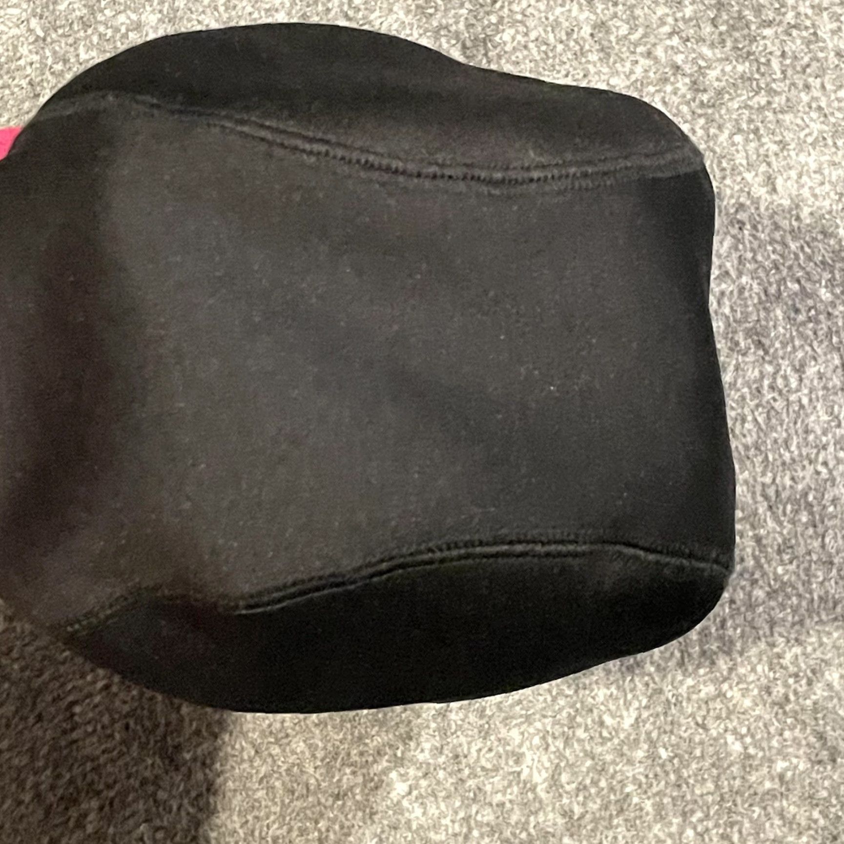 Nike Nike Thermal Fleece Lined Skull Cap Beanie Women Black Pink Ponytail Hole Running Training Winter Reflective Swoosh Logo One Size Adult Womens Size ONE SIZE - 4 Thumbnail