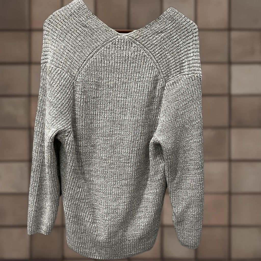 Urban Outfitters Urban Outfitters Sweater Oversized V-Neck Pullover XS Womens Gray Pullover Casual Bohemian Size XS / US 0-2 / IT 36-38 - 1 Thumbnail