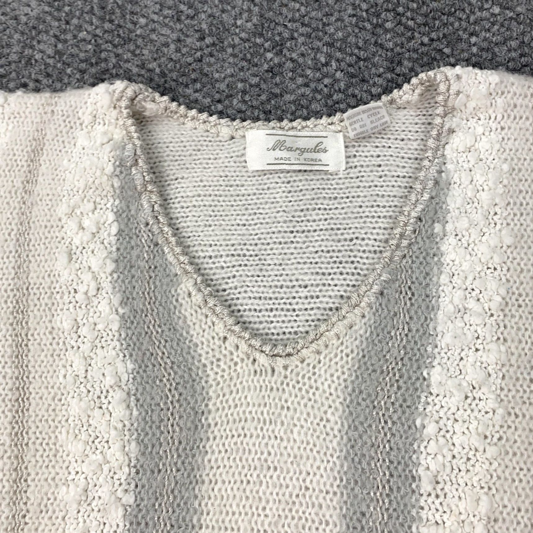 Vintage VINTAGE Margules Sweater Womens Large Knit Pullover Striped White Gray 80s Korea Size L / US 10 / IT 46 - 2 Thumbnail