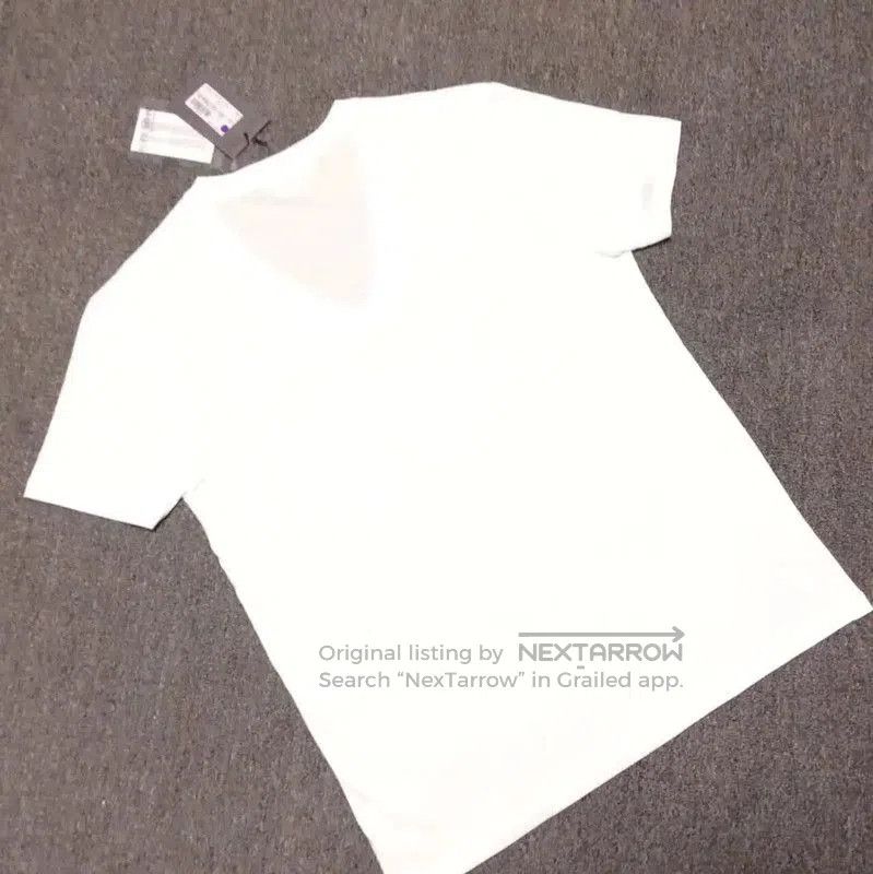 Alexander McQueen Alexander McQueen Short Sleeve White Graphic T-Shirt . Size US S / EU 44-46 / 1 - 2 Thumbnail