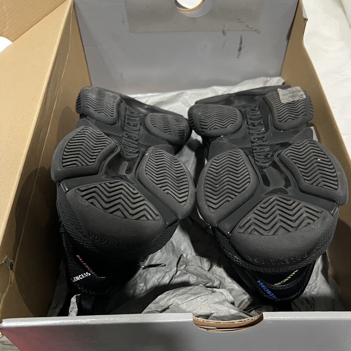 Balenciaga Balenciaga Triple S All Over Print Size US 7 / EU 40 - 3 Thumbnail