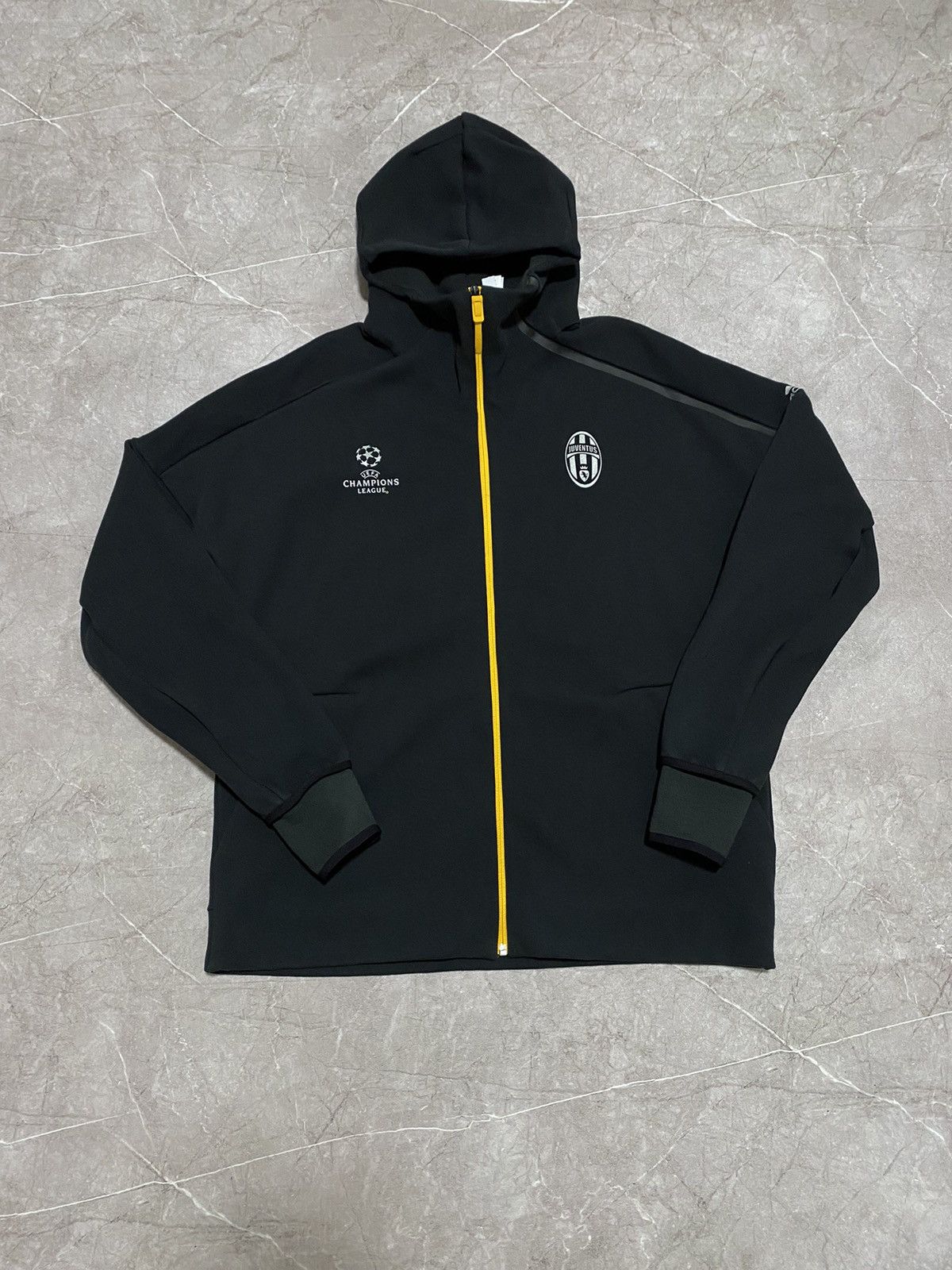 Rare Adidas ZNE 2016-17 Juventus UCL Soccer Hoodie Full Zip