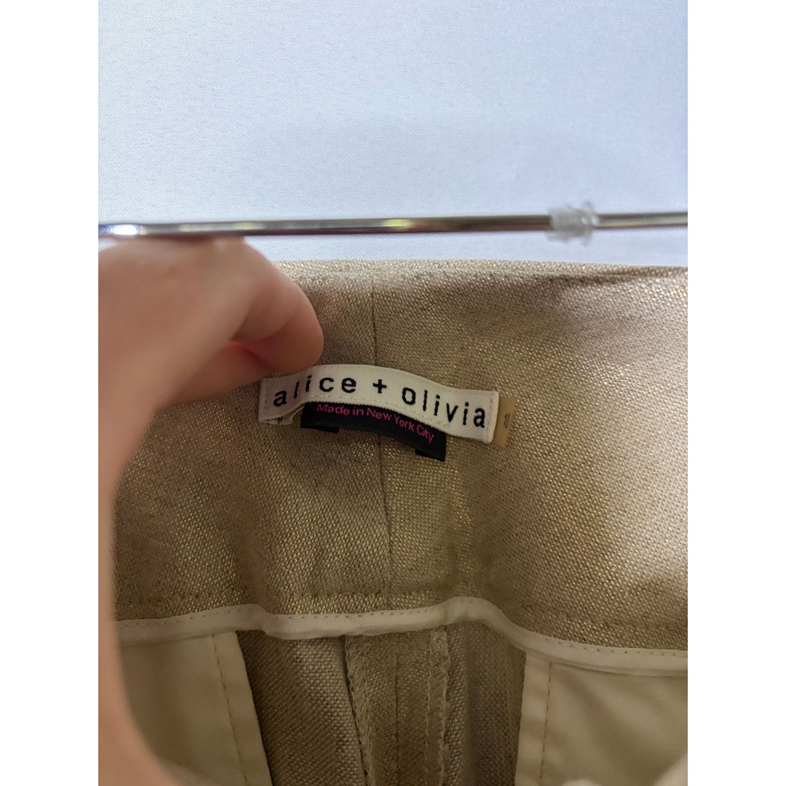Alice + Olivia Alice + Olivia Pants Gold Metallic Linen Bootcut Flare 10 Size 32" / US 10 / IT 46 - 4 Thumbnail