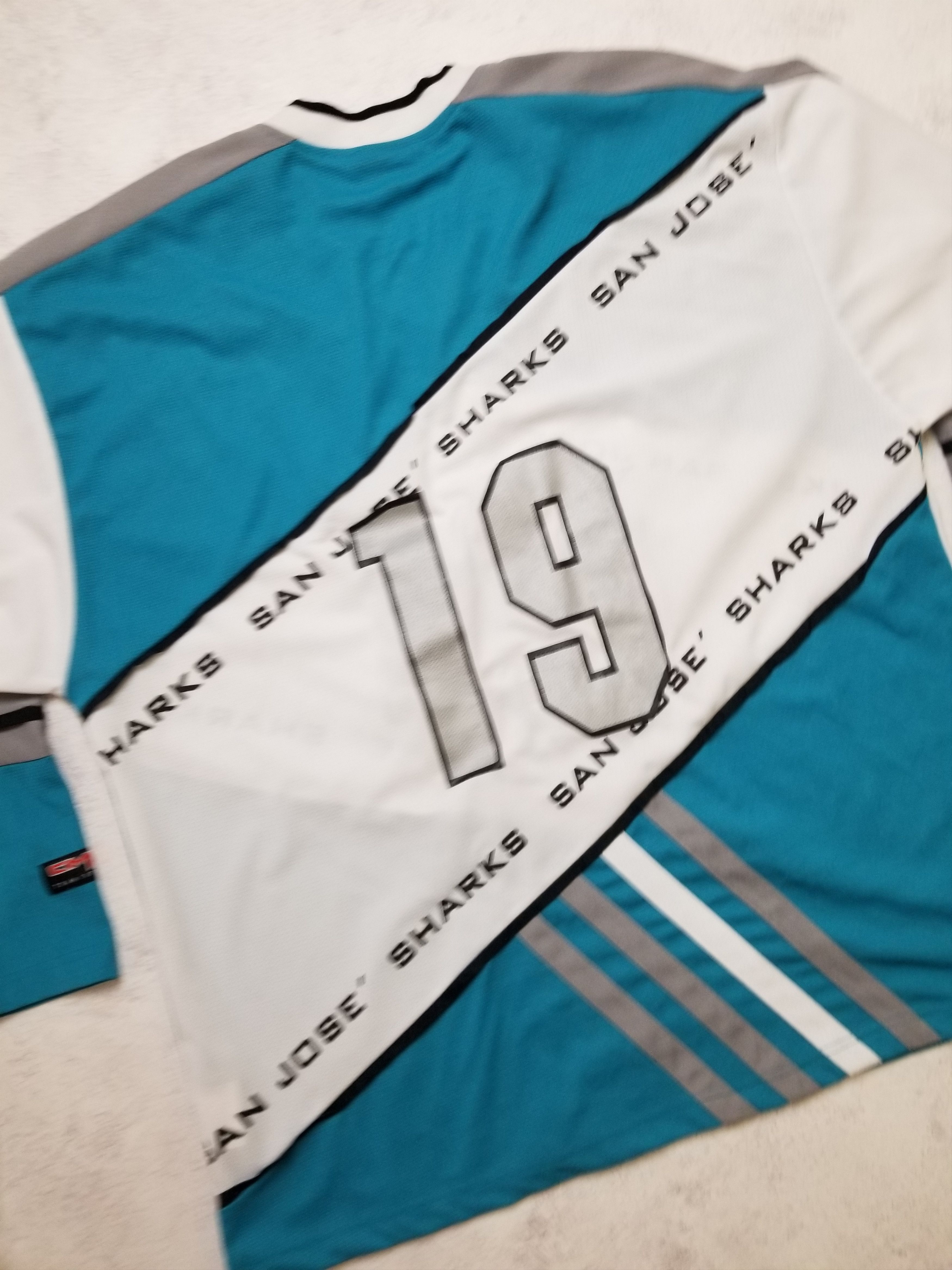 Other Vintage CMP SAN JOSE SHARKS #19 Ice Hockey NHL Jersey Size US L / EU 52-54 / 3 - 13 Thumbnail