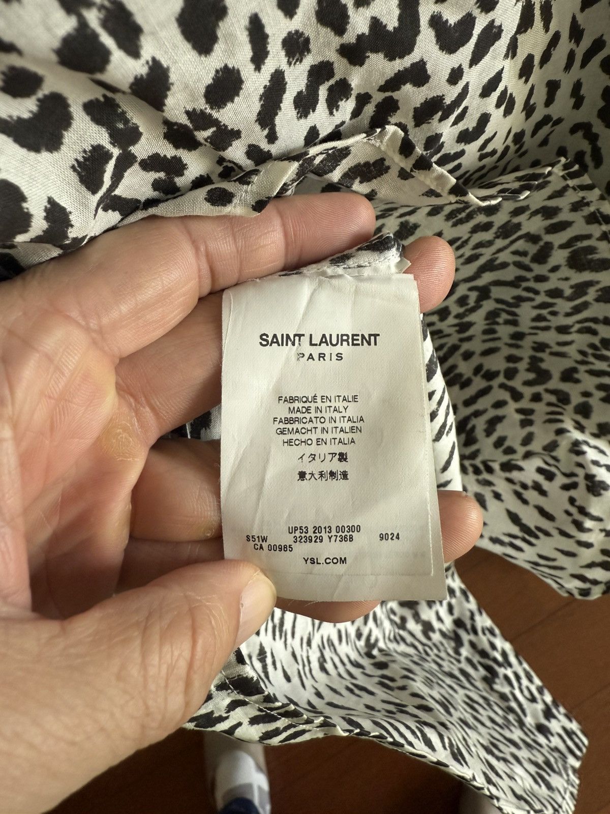 Saint Laurent Paris white Leopard的print the western shirt collar size40 Size US M / EU 48-50 / 2 - 2 Thumbnail