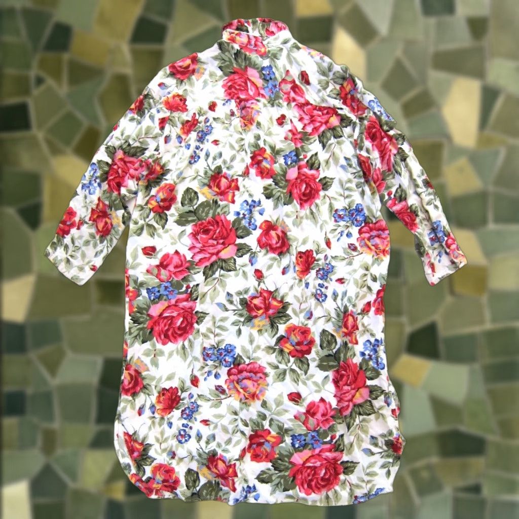 Victoria's Secret VINTAGE Victoria's Secret Gold Label Shirt Dress P/S Pink Floral Rayon Lace Midi Long Sleeve Collared Button Dress Shirt Womens Size S / US 4 / IT 40 - 1 Thumbnail