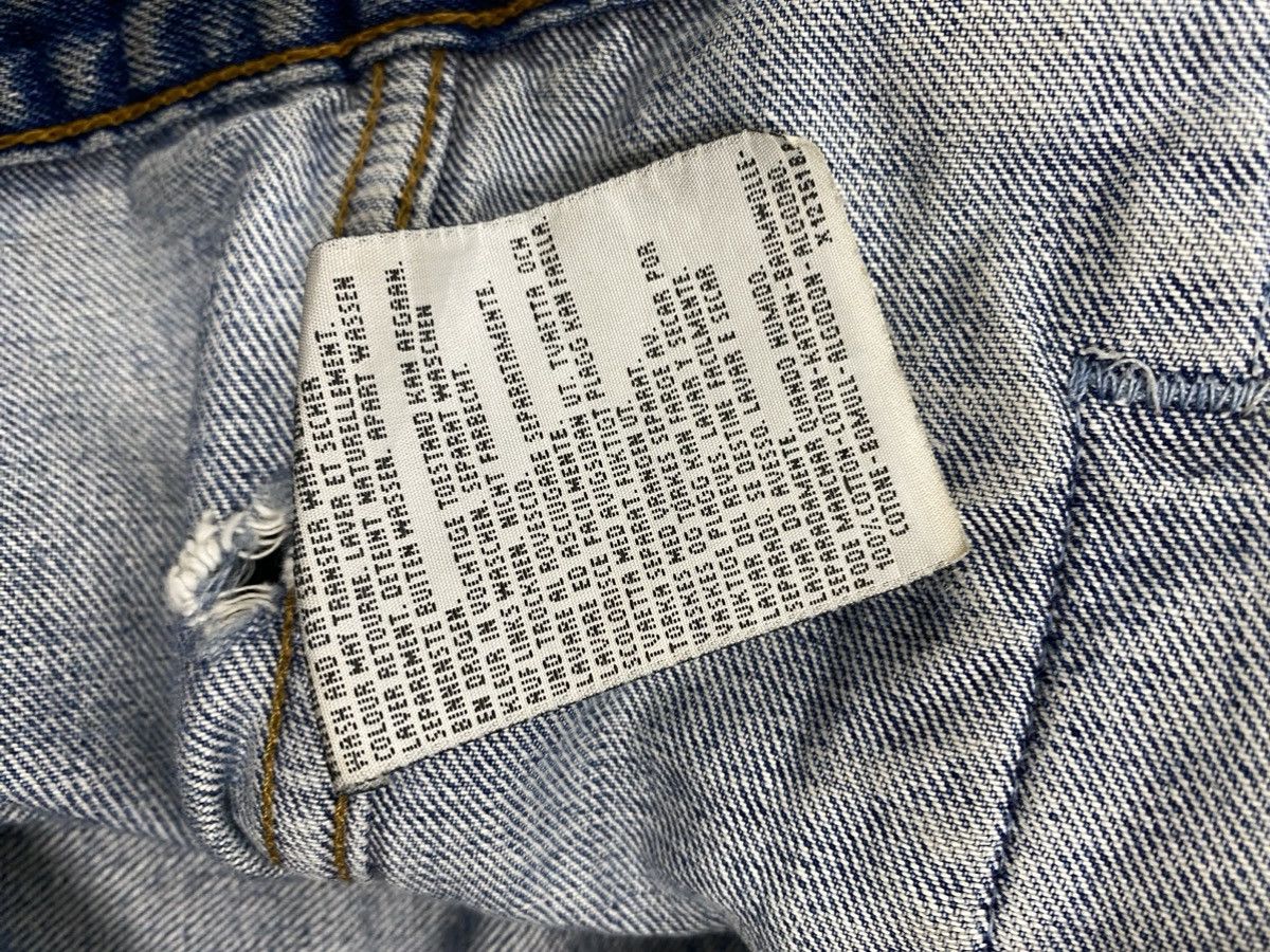 Jean × Levi's × Levi's Vintage Clothing Vintage 90's Distressed Levi's Trucker Denim Jacket Small Size US S / EU 44-46 / 1 - 15 Thumbnail