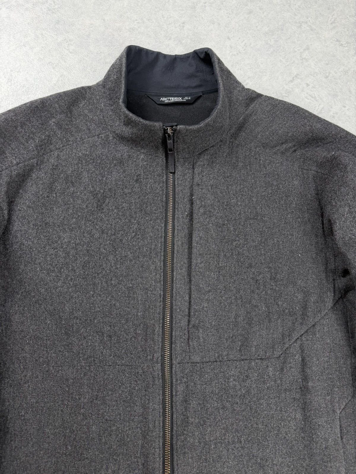 Arc'teryx Arc’teryx Diplomat Wool Blend Zip Jacket Insulated Size L Size US L / EU 52-54 / 3 - 5 Thumbnail