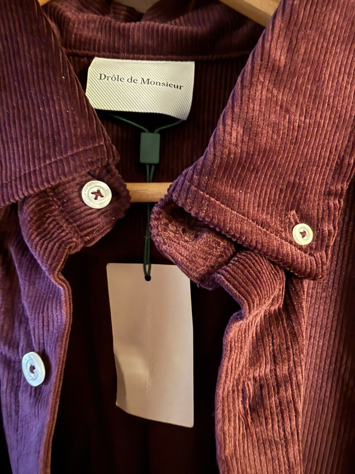 Drole De Monsieur Velour corduroy pearl button down Size US M / EU 48-50 / 2 - 6 Thumbnail