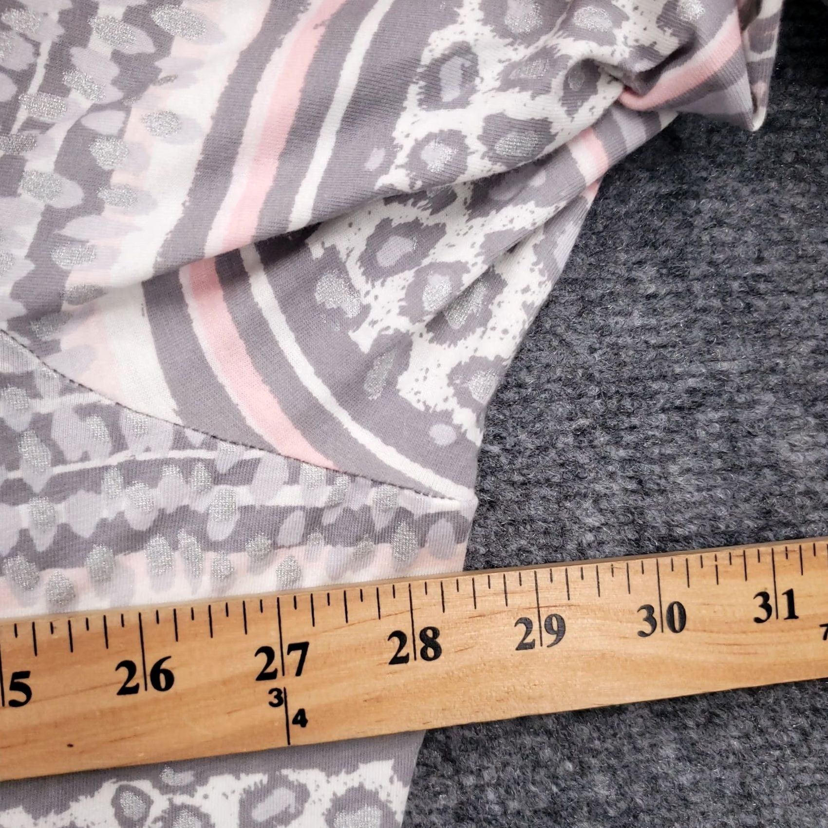 Vintage Women Heart of Palm Plus Size 2X Gray Blush Hour Animal Print T-Shirt 3/4 Sleeve Size XXL / US 16-18 / IT 52-54 - 5 Thumbnail