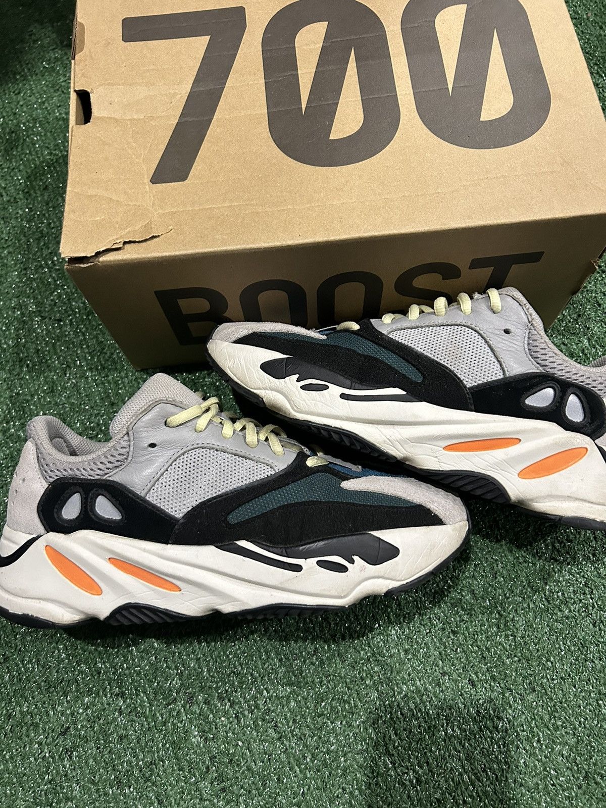 yeezy boost 700 inertia box Size 10.5 Yeezy Boost 700 