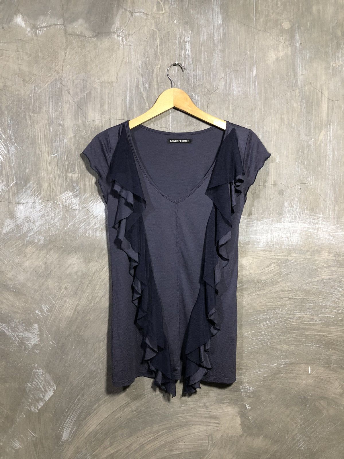 5351 POUR LES HOMMES × Japanese Brand × Le Grande Bleu (L.G.B.) 5351 Pour Les Femmes Tshirt Size M / US 6-8 / IT 42-44 - 1 Thumbnail