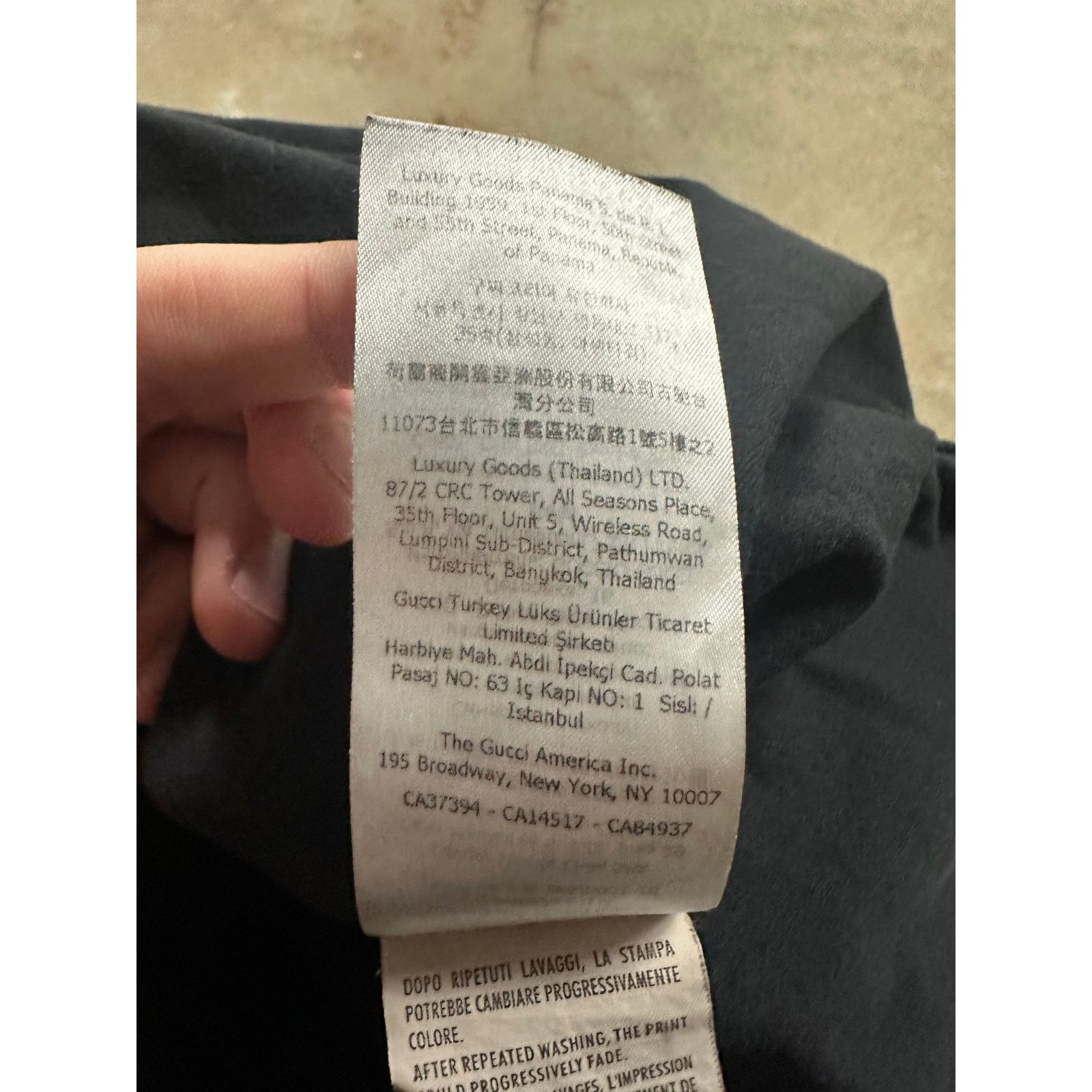 Gucci Gucci Freya Hartas ICCUG Tee Used Medium Size US M / EU 48-50 / 2 - 6 Thumbnail