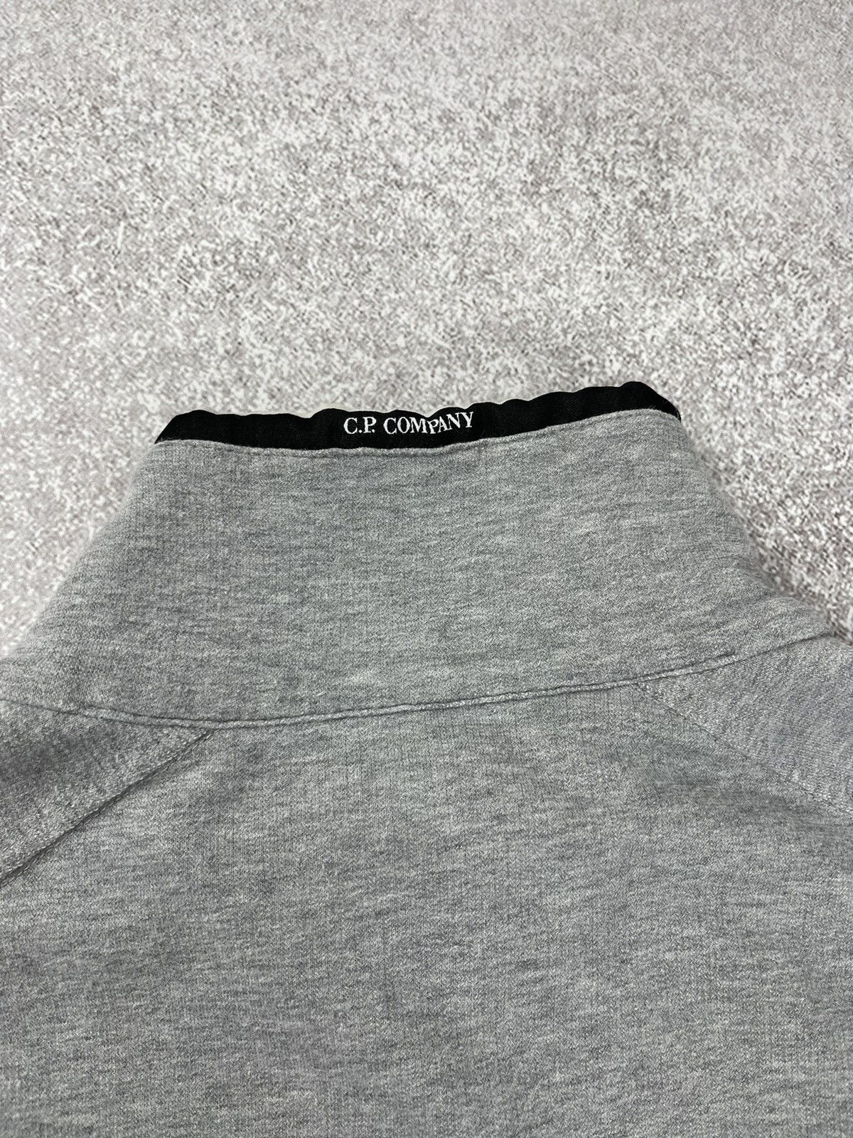 C.P. Company C.P. Company Half Zip Up Sweatshirt Men’s Size US M / EU 48-50 / 2 - 15 Thumbnail