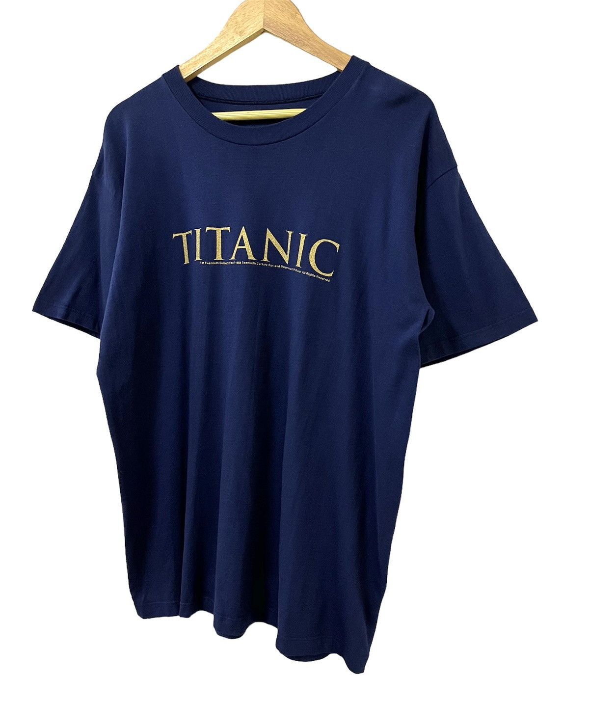 Vintage VINTAGE 90s TITANIC LEONARDO DICAPRIO ROMANTIC MOVIE TSHIRT Size US XL / EU 56 / 4 - 8 Thumbnail