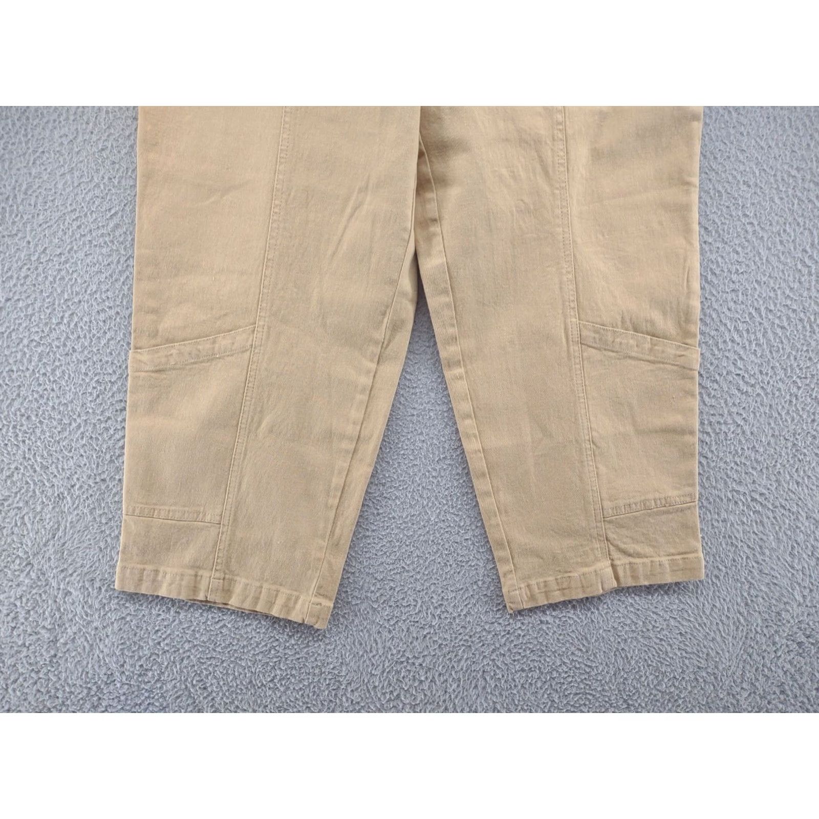 Denim & Co. DENIM & Co. Cargo Khaki Pants Womens Size 12 NEW with Tags Denim & Co. Pants Casual Beige Stone 29 in Inseam 23 in Navy? Size 34" / US 12 / IT 48 - 3 Thumbnail