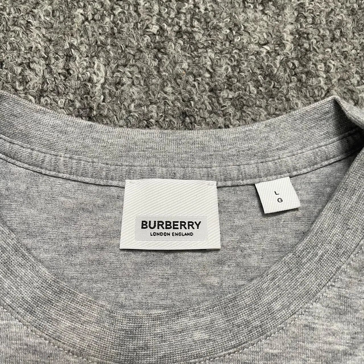Burberry Burberry Women's TB Embroidered Short Sleeve. Size L / US 10 / IT 46 - 3 Thumbnail