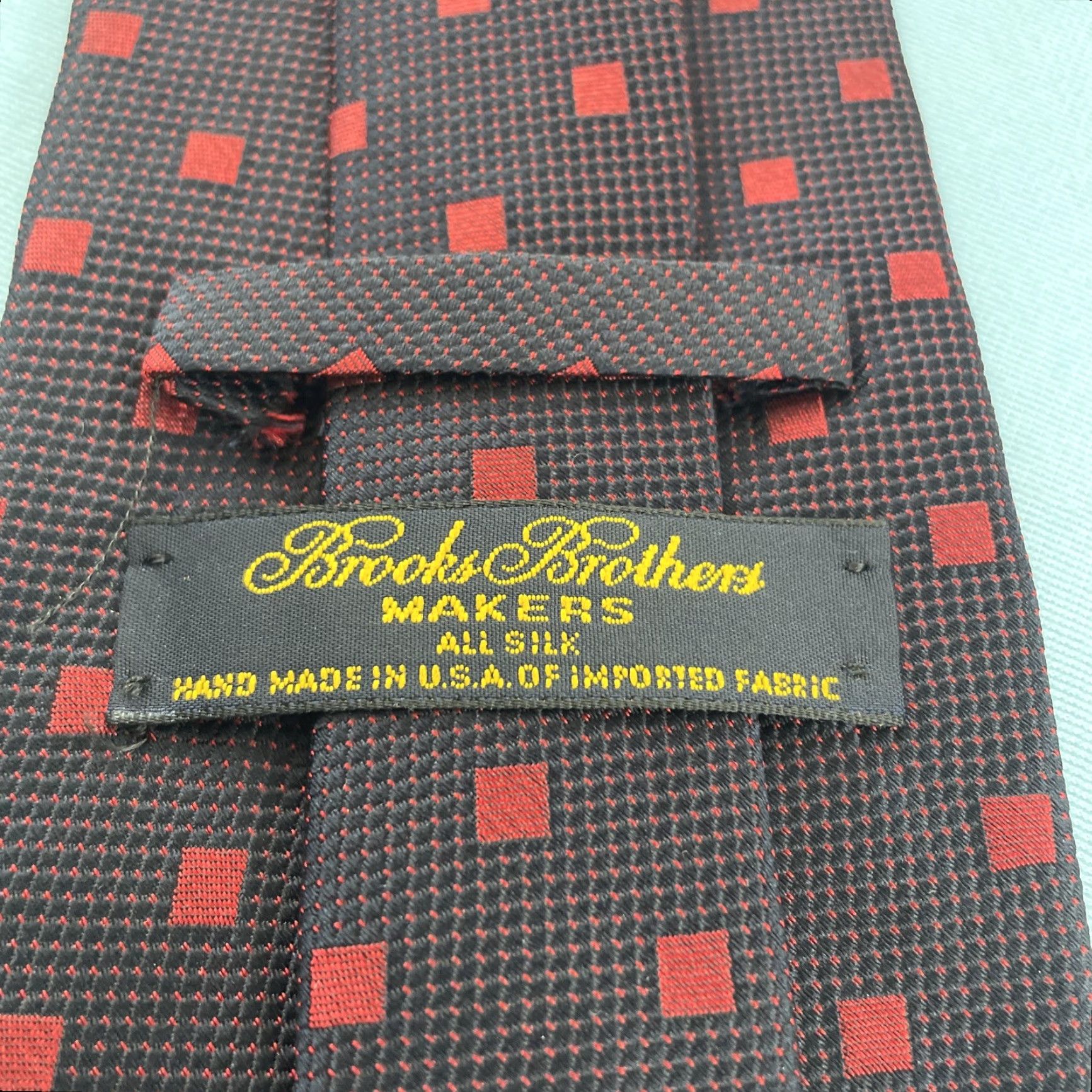 Brooks Brothers VINTAGE Brooks Brothers Makers Silk Tie Woven USA Geometry Red Black 59" 100% Silk Designer Men Tie Wide 1990s Size ONE SIZE - 4 Thumbnail