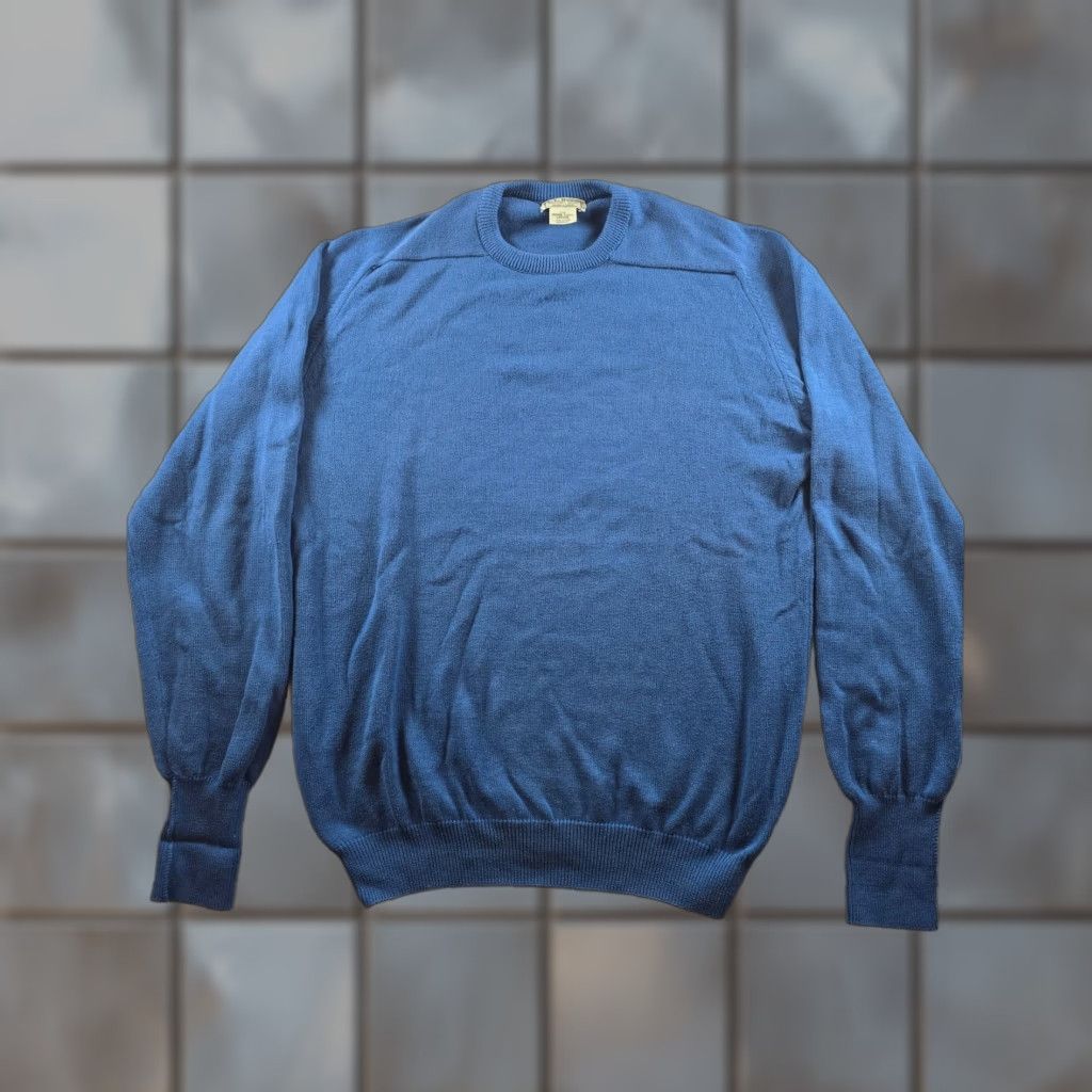 Vintage VINTAGE LL Bean Sweater Mens LT Blue Crew Neck Knit Cotton Made in USA Size US L / EU 52-54 / 3 - 1 Thumbnail