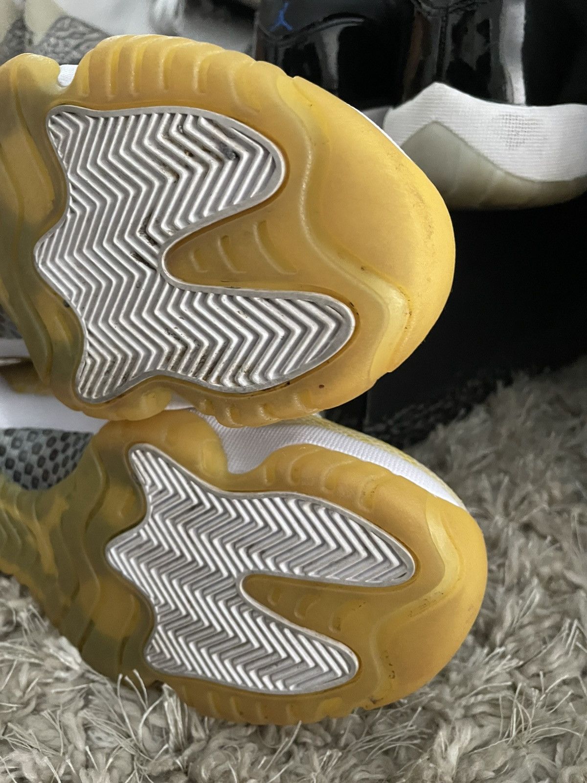Jordan Brand Jorfan 11 Low Yellow Snake Skin Size US 8.5 / IT 38.5 - 9 Thumbnail