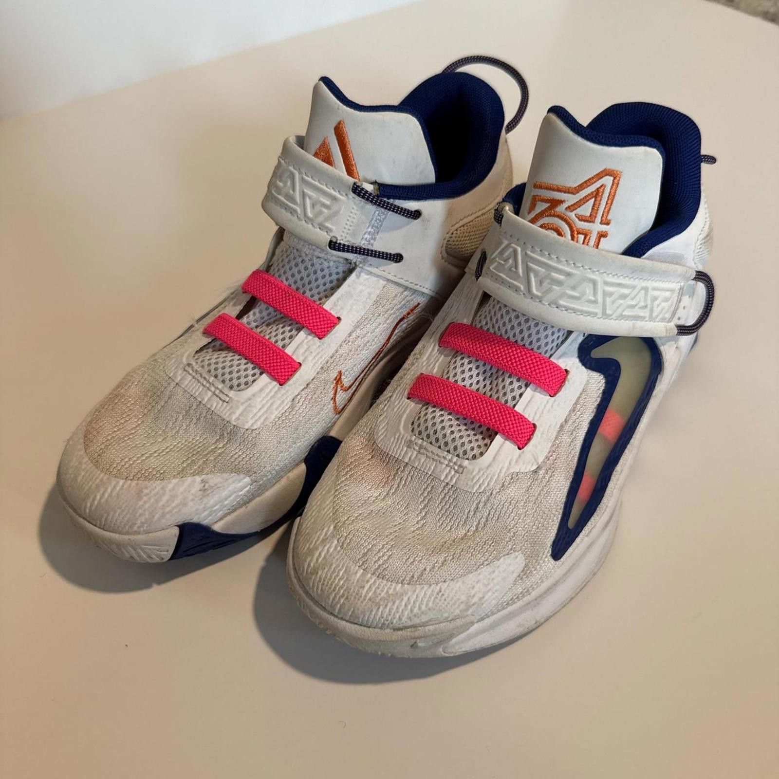 Nike Nike Sneakers Kid's 2.5Y White Trainer Giannis Size US 5 / EU 37 - 1 Thumbnail