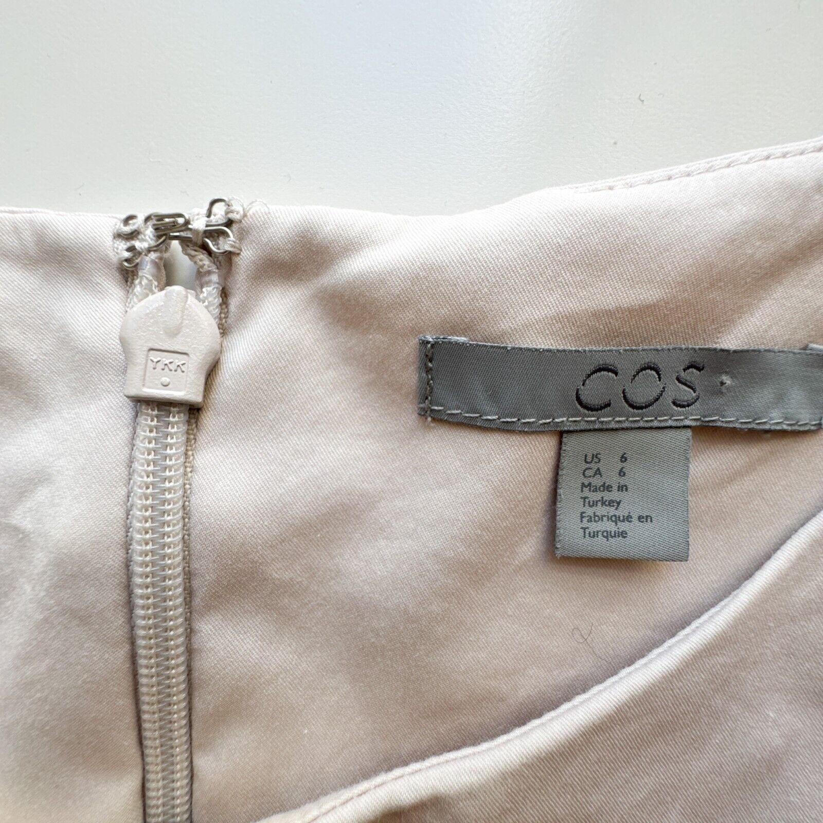 Cos COS Bow Sleeve Ties Accent Long Sleeve Top Beige Taupe Sz 6 Size M / US 6-8 / IT 42-44 - 3 Thumbnail