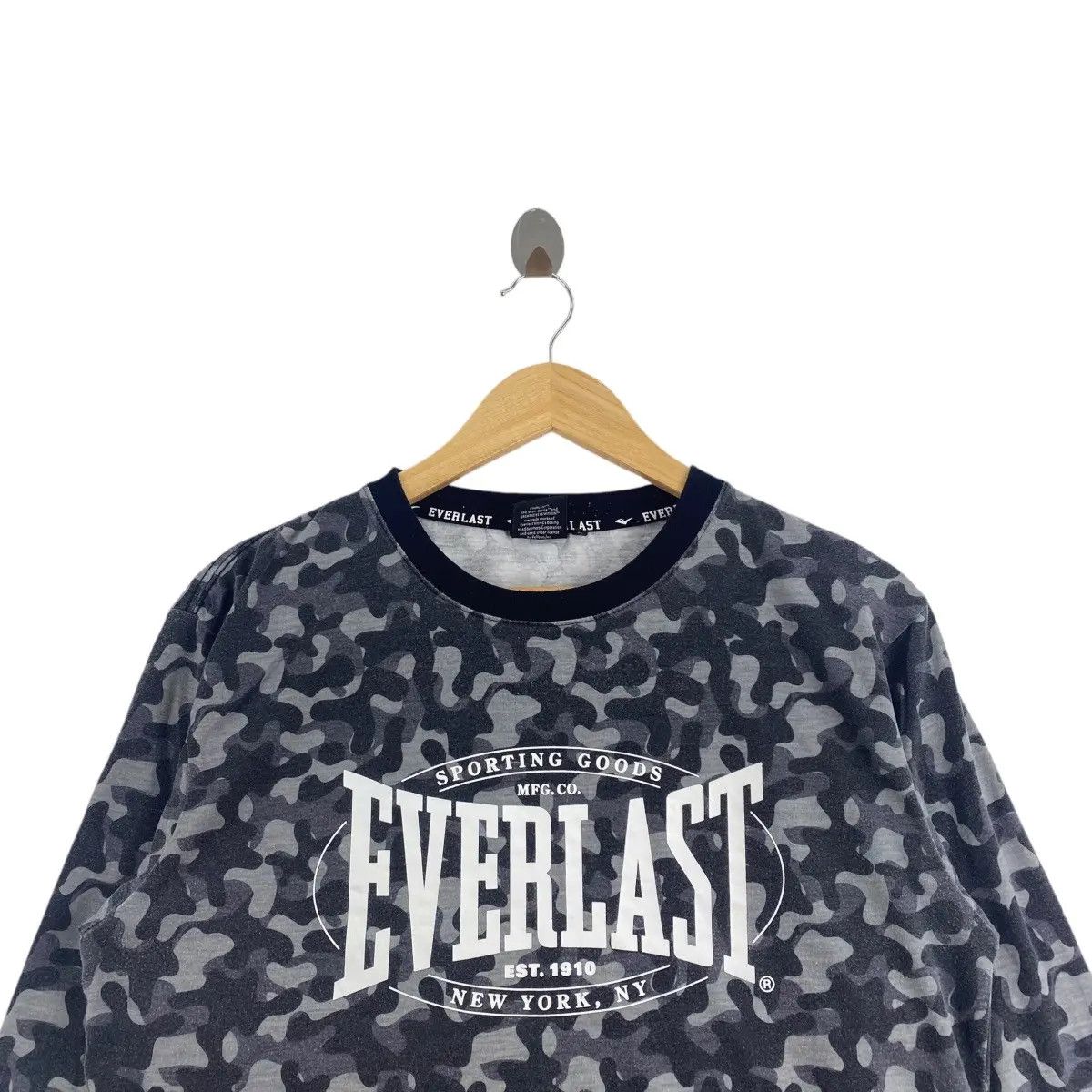 Everlast EVERLAST NEW YORK Woodland Camo Tee Shirt Top Long Sleeve Size L / US 10 / IT 46 - 2 Thumbnail