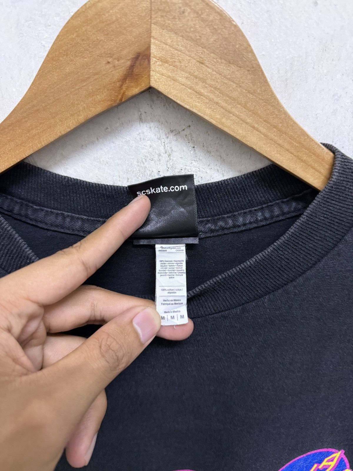 Santa Cruz Skateboards 2000s Santa Cruz Japanese Font Logo Tee Size US M / EU 48-50 / 2 - 6 Thumbnail