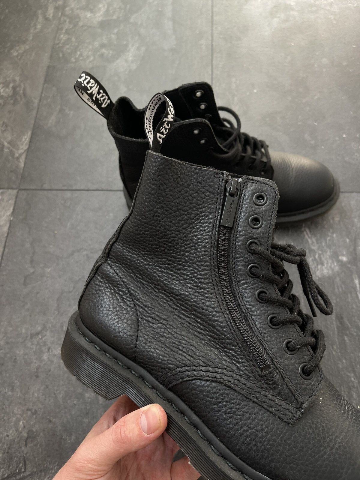 Dr. Martens Dr. Martens 1460 boots shoes size 39 Size US 6 / IT 36 - 3 Thumbnail