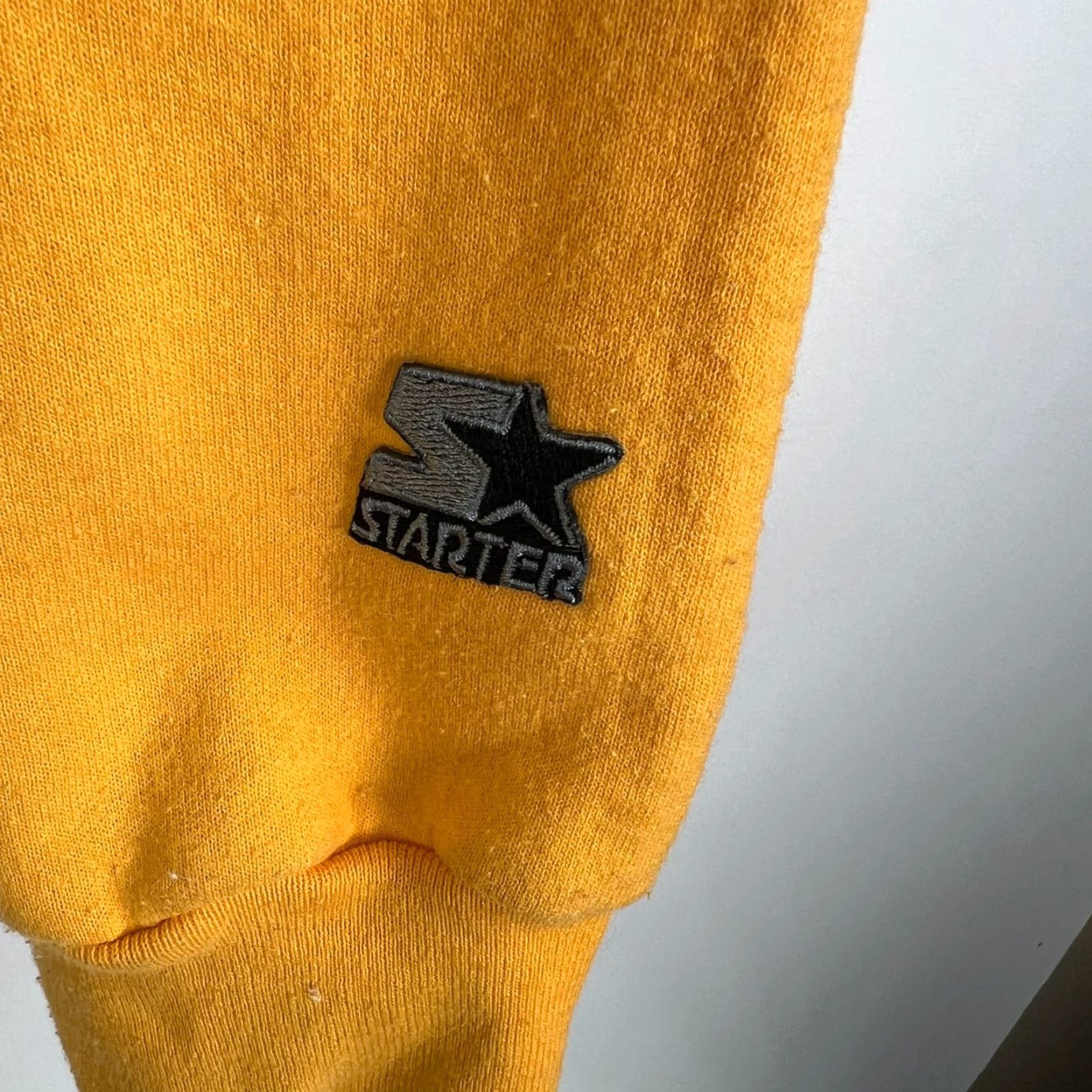 Starter VINTAGE Starter Sweatshirt Mens XL Yellow Long Sleeve Crew Neck Pullover Black Label 90s Sports Size US XL / EU 56 / 4 - 3 Thumbnail