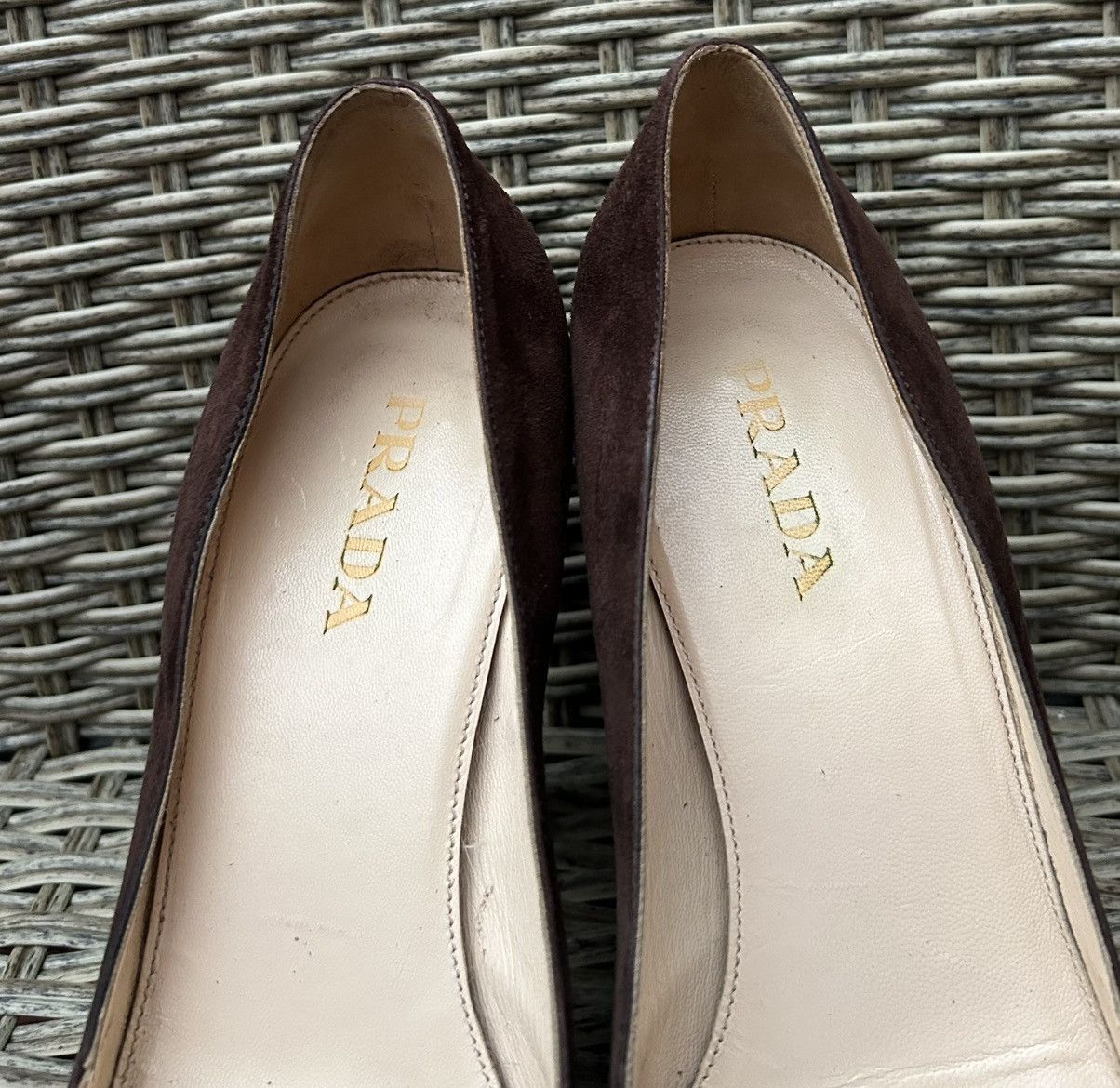 Prada × Vintage 00’s Prada Suede Ruffle Embellishment Square Open Toe Pumps Size US 8 / IT 38 - 5 Thumbnail