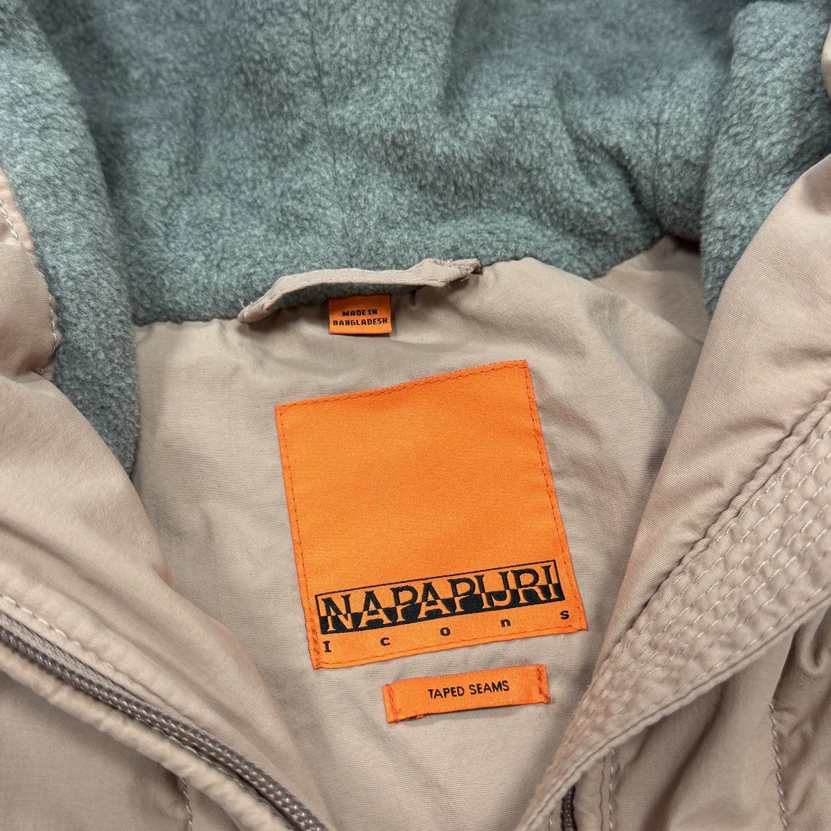 Napapijri Napapijri Rainforest Winter Anorak Jacket Size XS Women Size XS / US 0-2 / IT 36-38 - 13 Thumbnail
