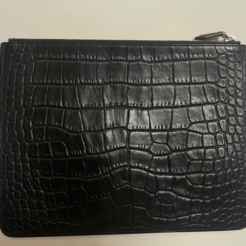 Givenchy Givenchy Crocodile Leather Clutch Size ONE SIZE - 2 Thumbnail