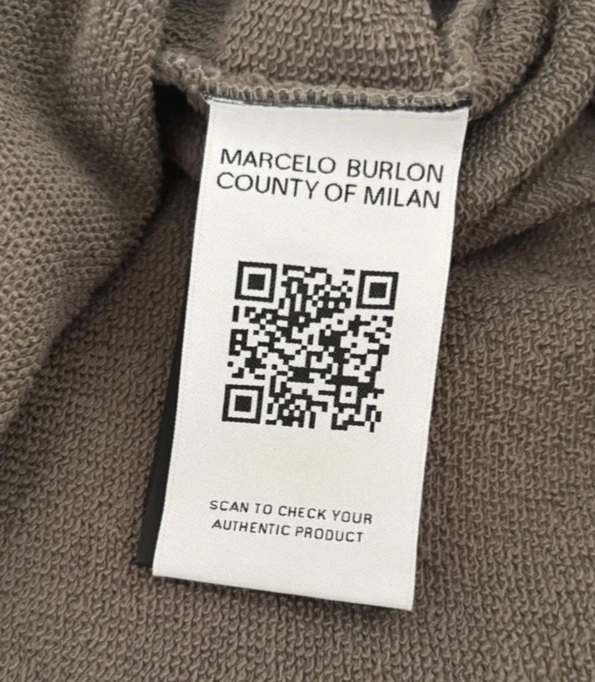 Marcelo Burlon Marcelo Burlon County of Milan Hoodie Icon Wings L Size US L / EU 52-54 / 3 - 6 Thumbnail