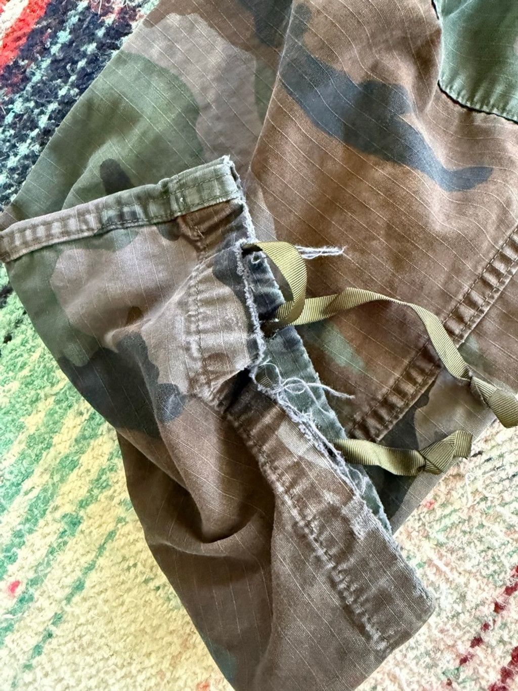 Vintage Vintage Distressed US Military Woodland Camo Cargo Pants 32x Size US 32 / EU 48 - 6 Thumbnail