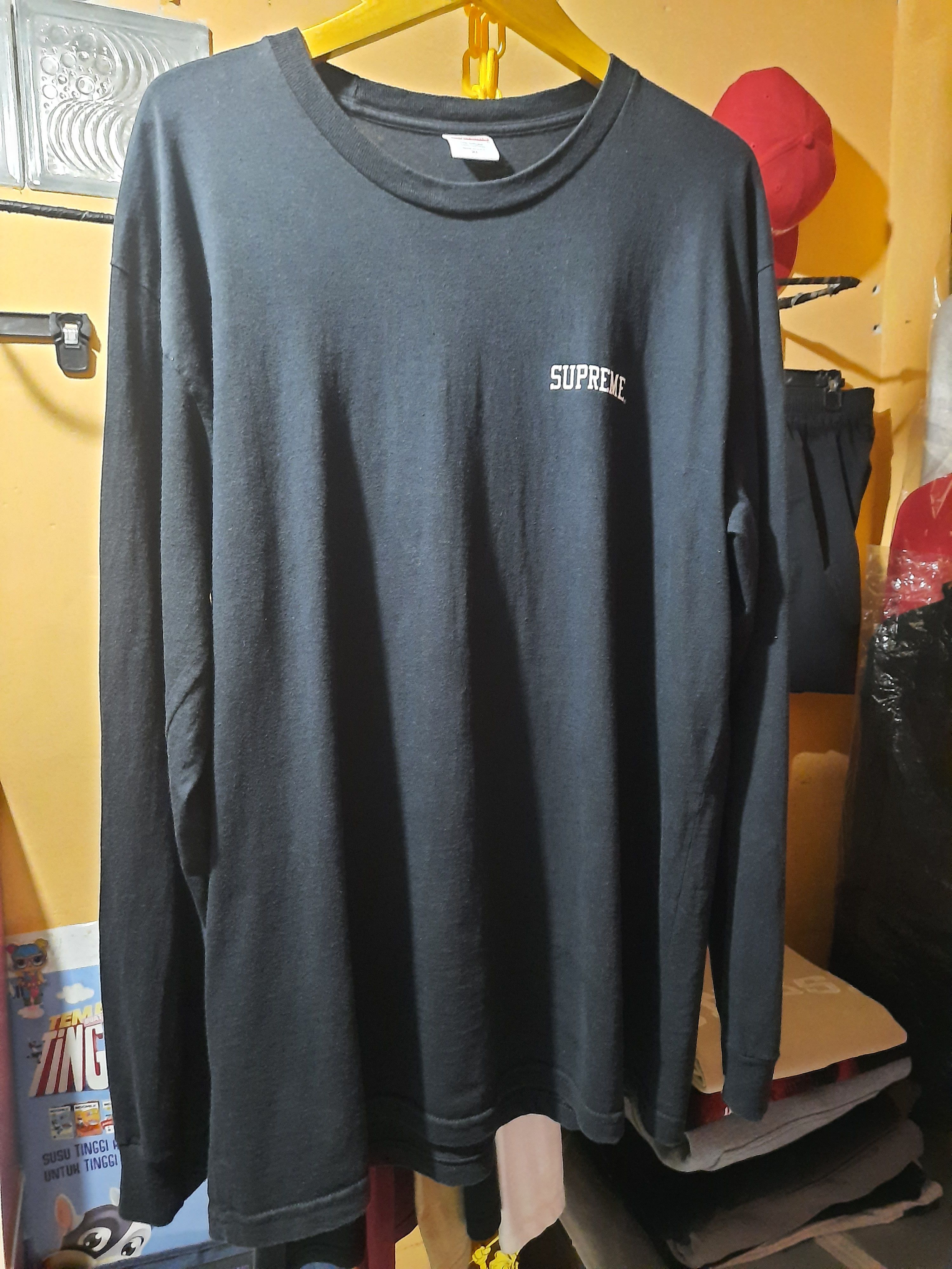 Supreme Supreme Araki Orchid SS16 Size US XL / EU 56 / 4 - 6 Thumbnail