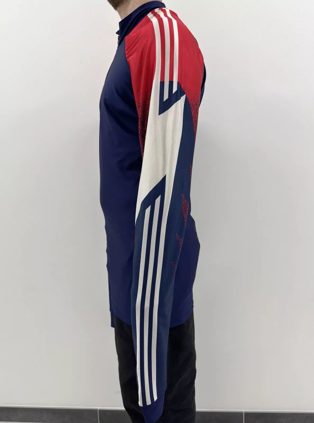Adidas VINTAGE 90s ADIDAS SKI ICE SKATES SHIRT LONG SLEEVE MENS Size US L / EU 52-54 / 3 - 5 Thumbnail