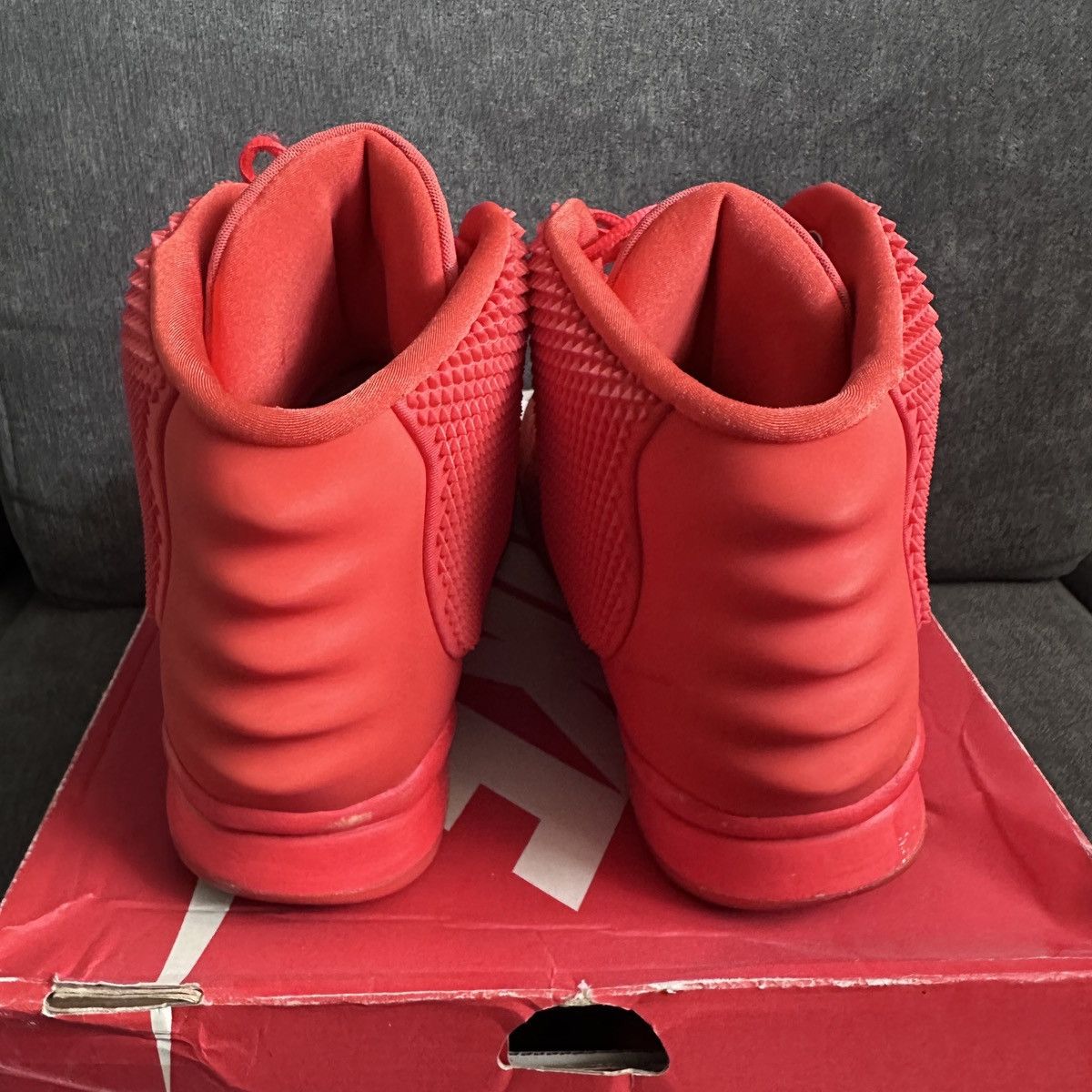 Kanye West × Nike × Yeezy Nike Air Yeezy 2 Red October Size US 13 / EU 46 - 4 Thumbnail