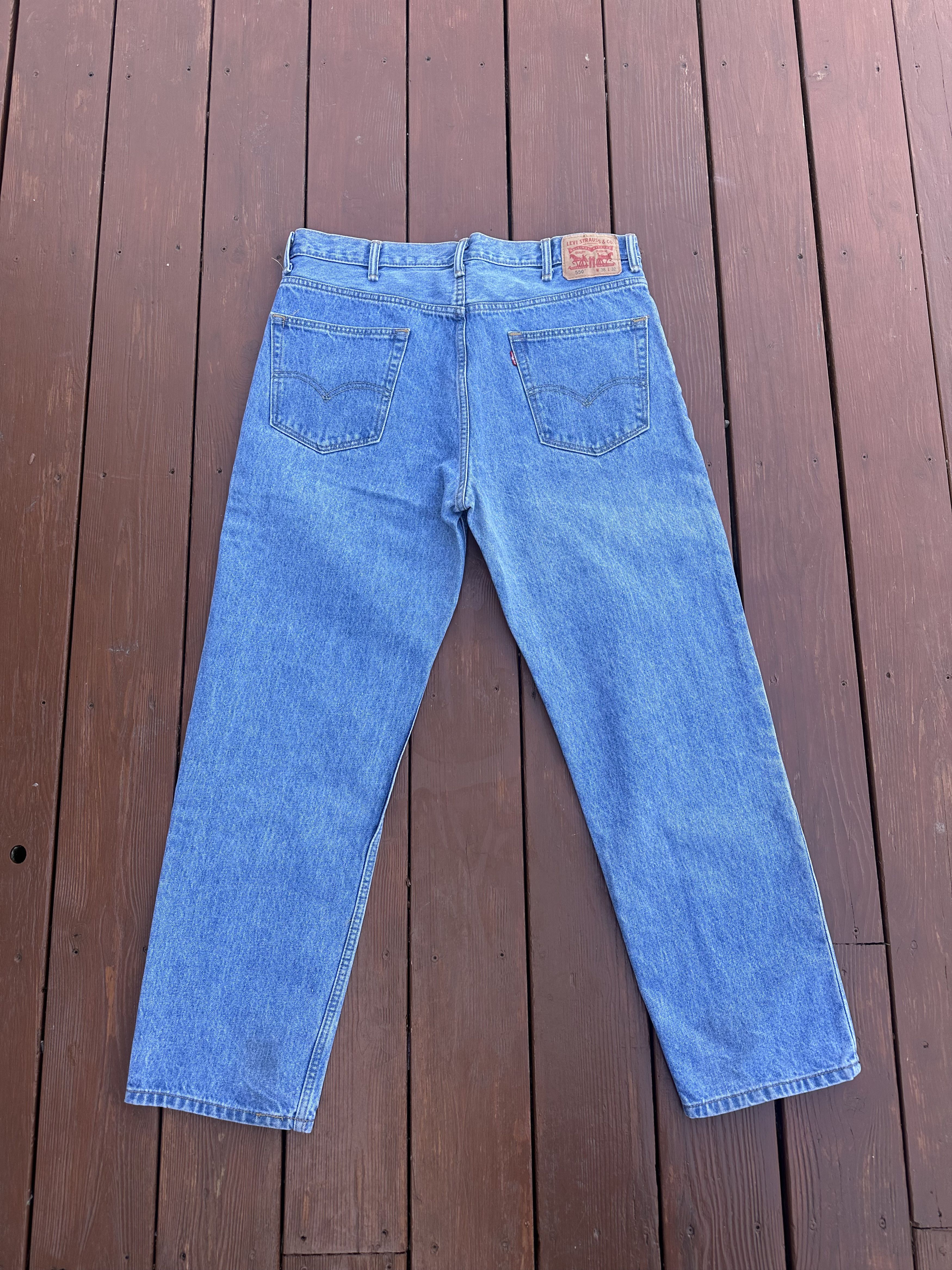 Levi's × Vintage Men’s Vintage Blue Jeans Levi’s 550 Size:38/32 Size US 38 / EU 54 - 17 Thumbnail