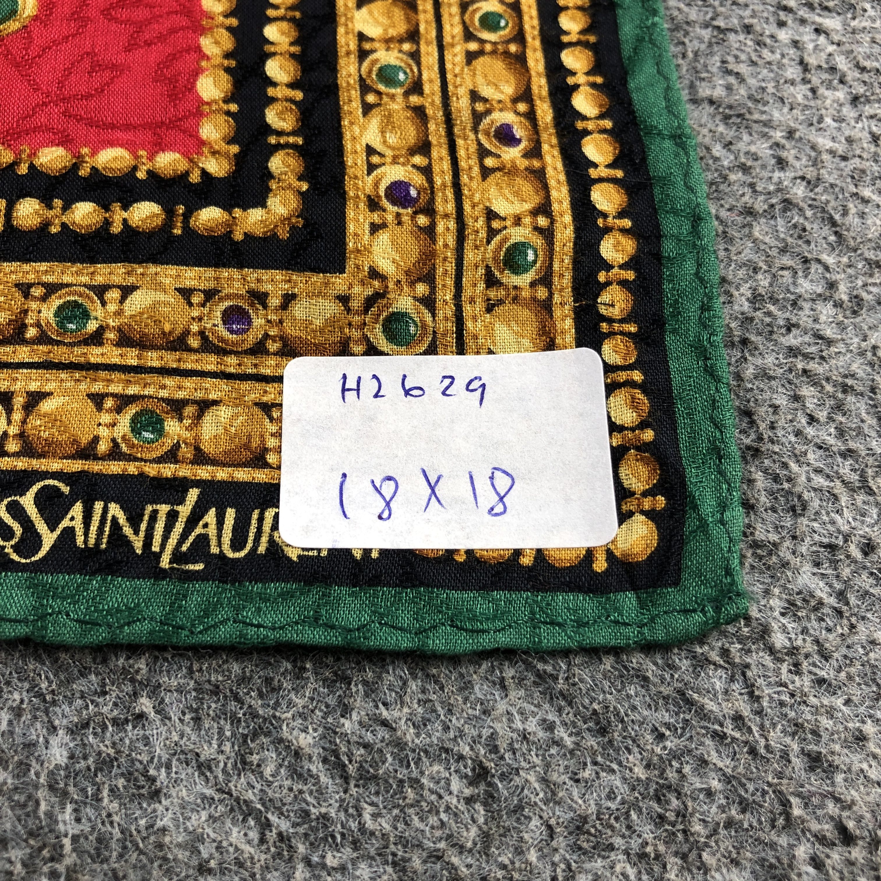 Yves Saint Laurent Yves Saint Laurent Handkerchief Neckerchief Bandana H2629 Size ONE SIZE - 5 Thumbnail