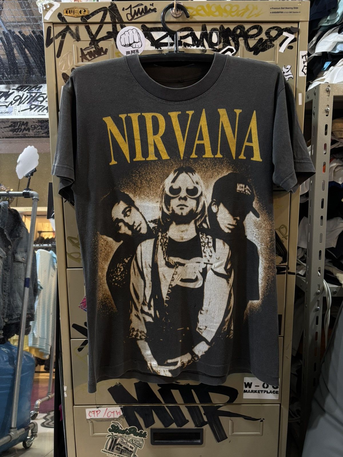 Band Tees Nirvana vintage tee 90’s Size US M / EU 48-50 / 2 - 1 Thumbnail
