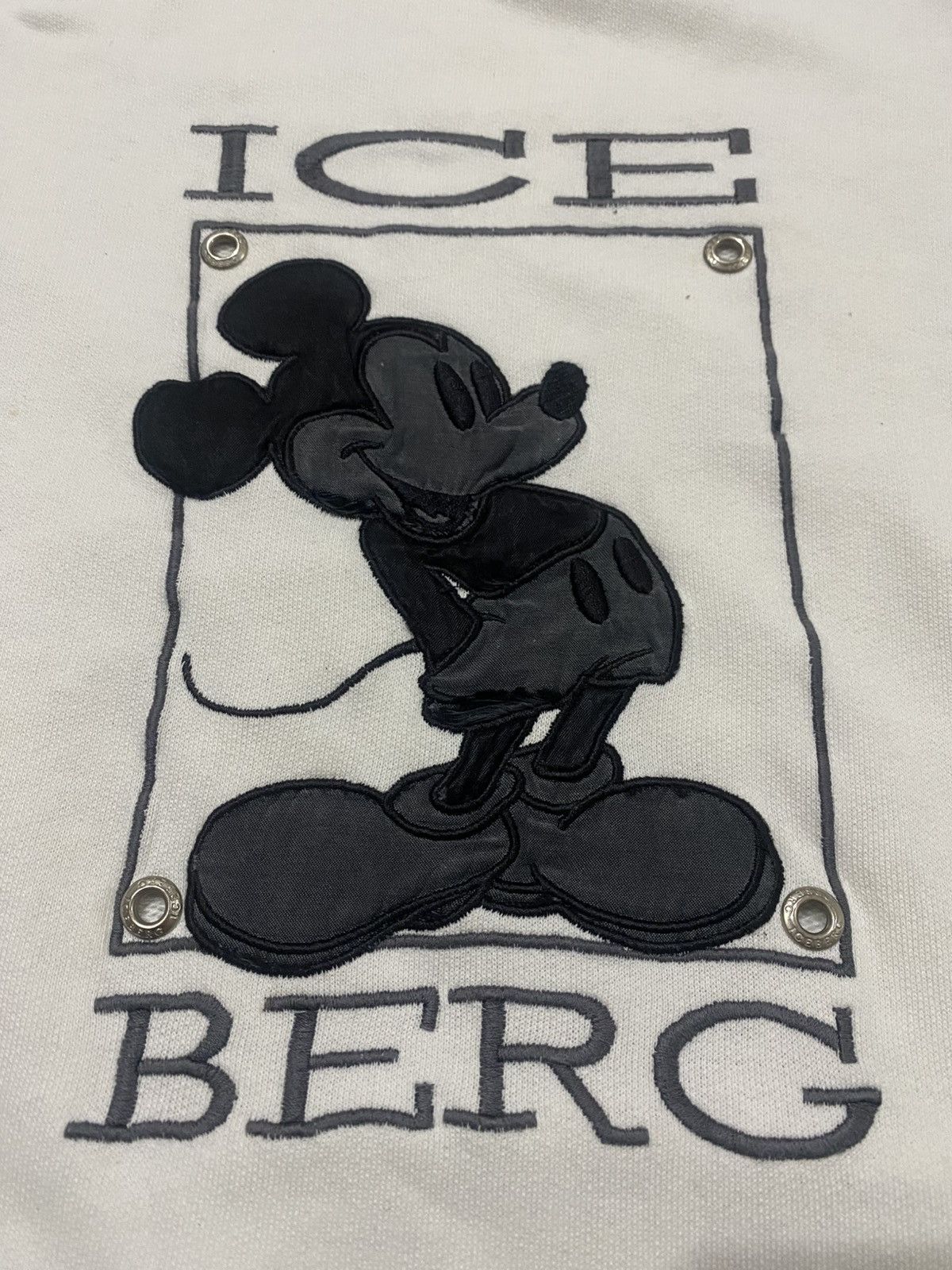Iceberg Vintage Iceberg X Disney Mickey Mouse Embroidery Sweater Size US L / EU 52-54 / 3 - 3 Thumbnail