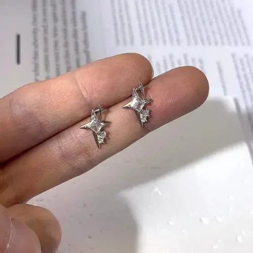 Other 925 Silver Plated CZ Star Stud Earrings for Men Women Size ONE SIZE - 1 Thumbnail