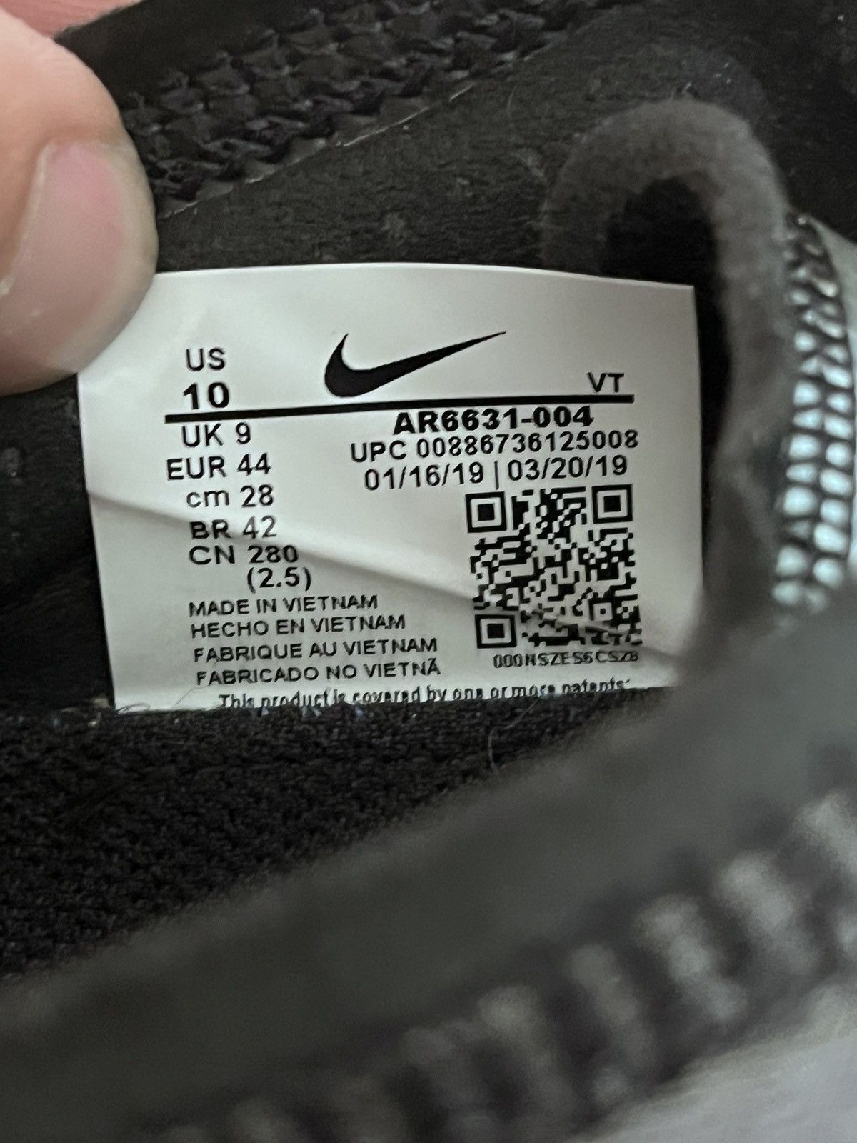 Nike VAPORMAX 2019 Triple Black Size US 10 / EU 43 - 8 Thumbnail