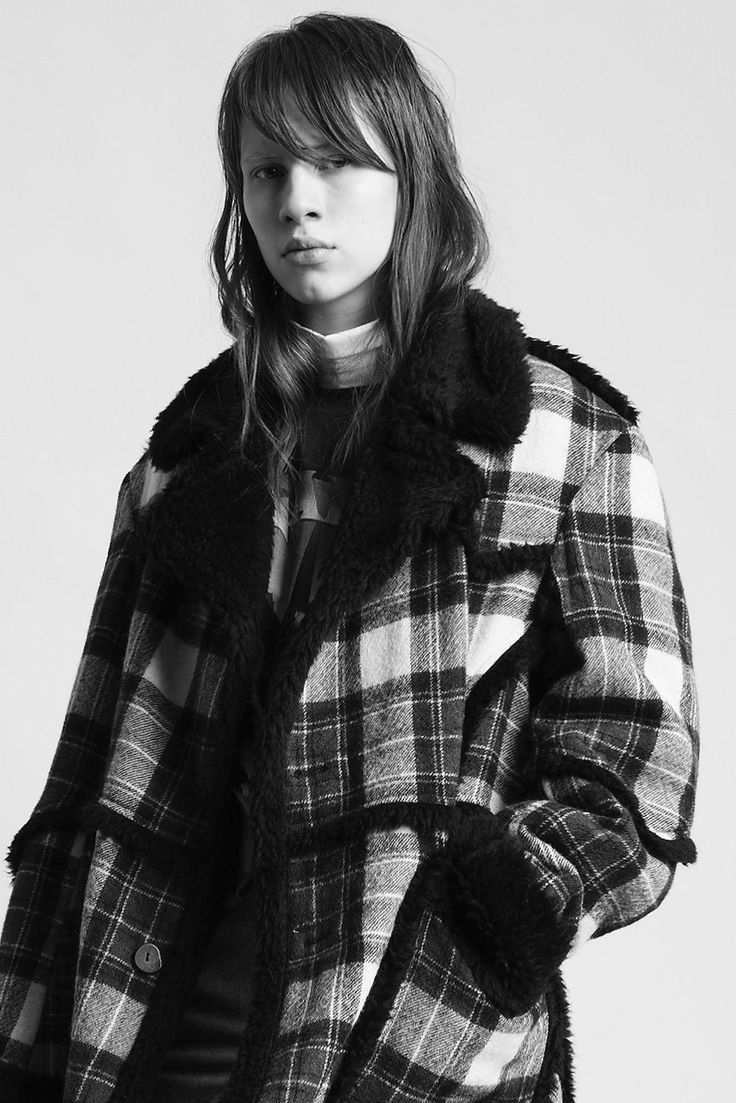 R13 Imitation sheepskin coat. Medium Size M / US 6-8 / IT 42-44 - 15 Thumbnail