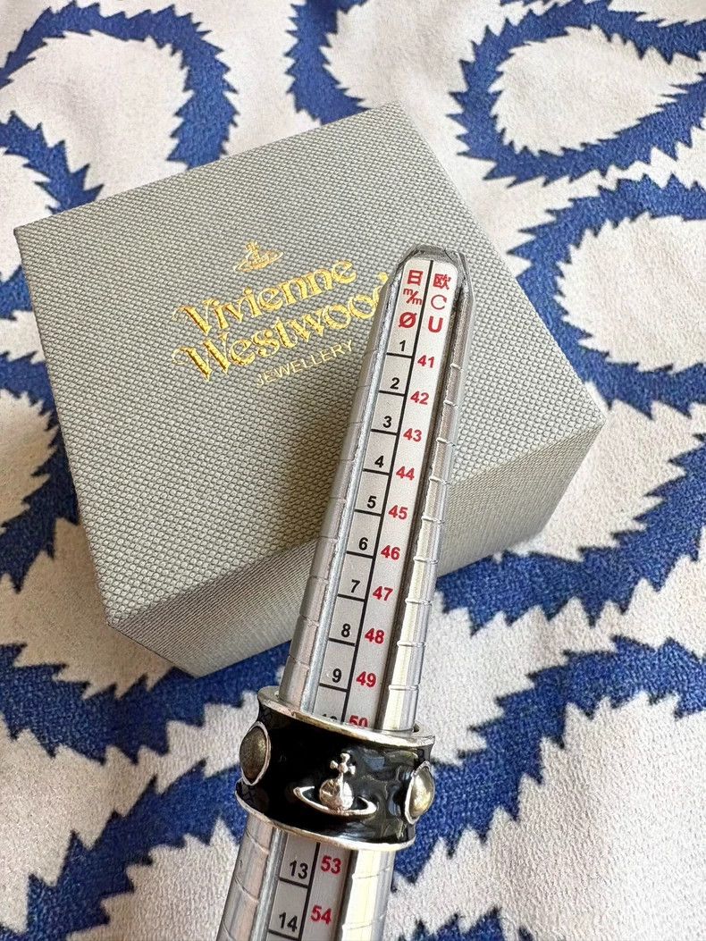 Vivienne Westwood Vivienne Westwood Vintage Black and Grey Pearl King Ring Size ONE SIZE - 7 Thumbnail