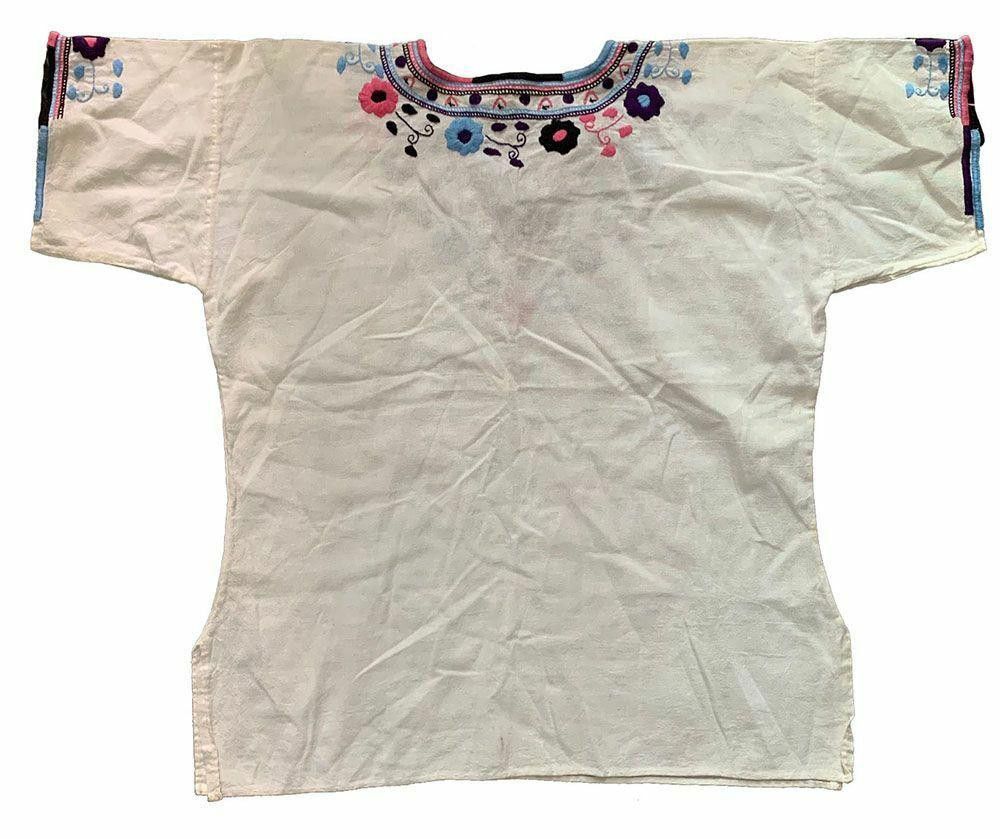Designer Pre Owned Embroidered White Hand Made Blouse L Size L / US 10 / IT 46 - 2 Thumbnail