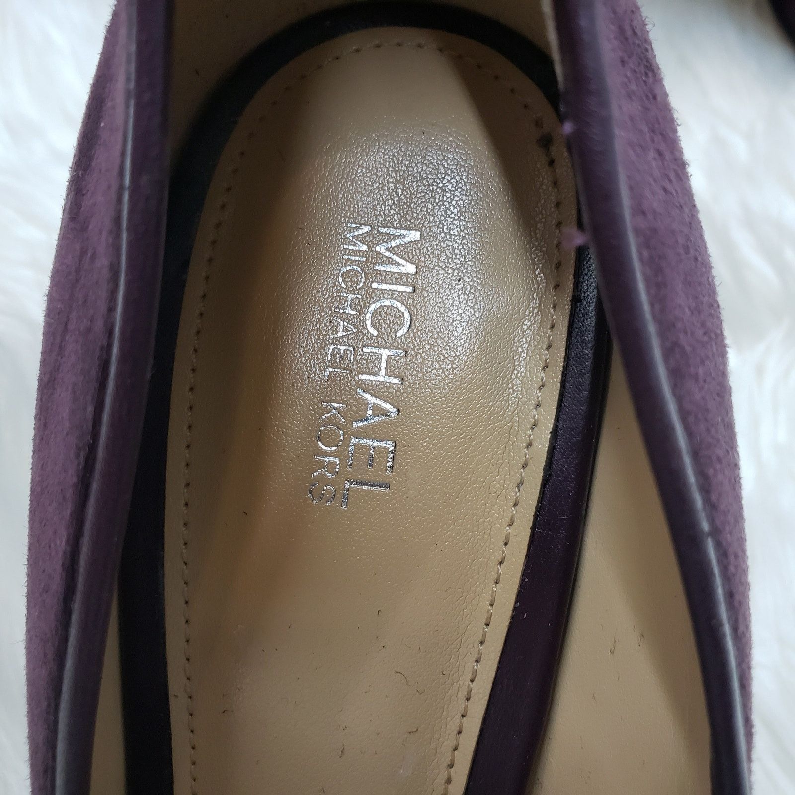 Michael Kors MICHAEL KORS Caroline Bow Pump 9 M Suede Leather Block Heel Size US 9 / IT 39 - 13 Thumbnail